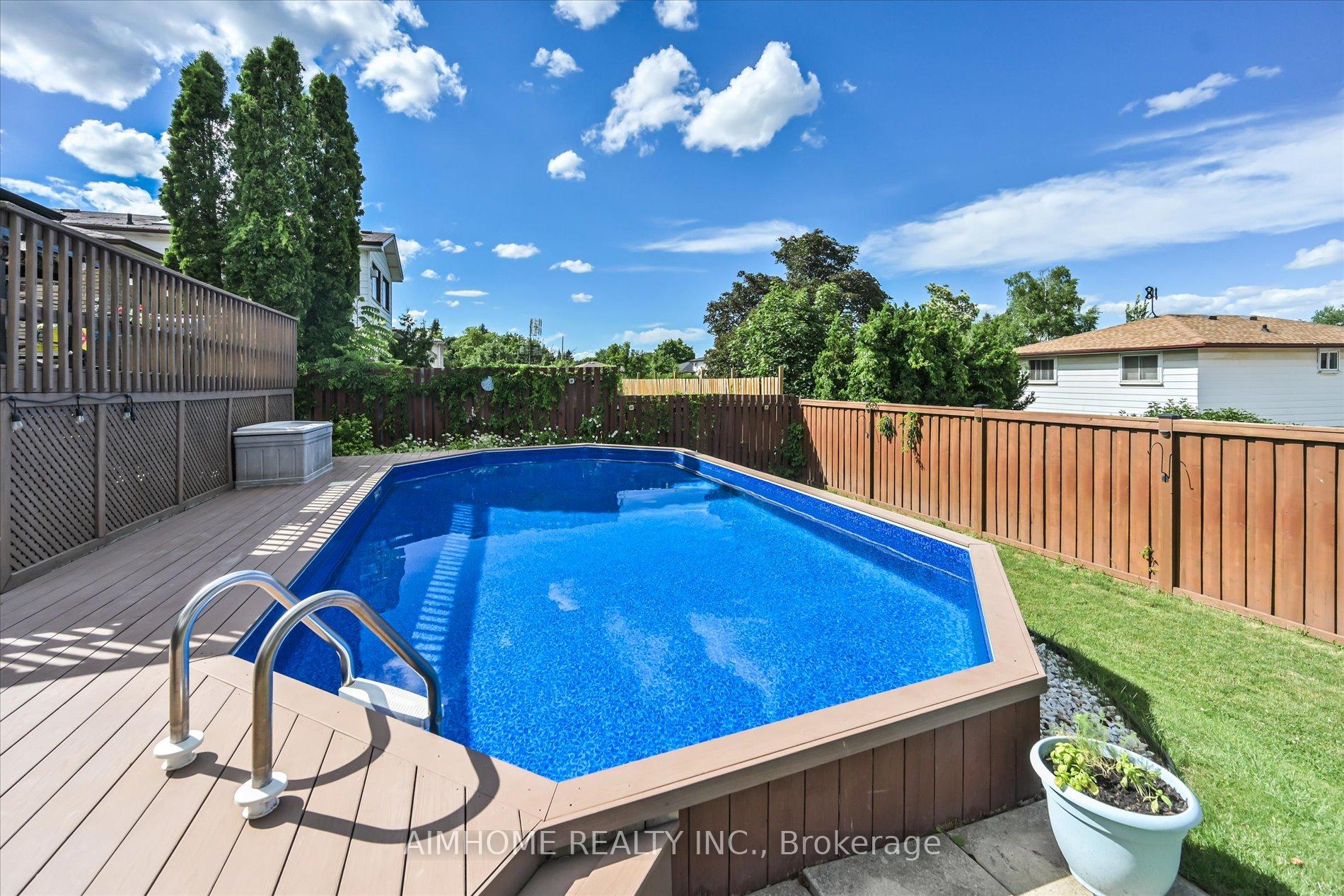 Photo 37 of 232 McMurchy Avenue, Brampton, Brampton South — HOMEH