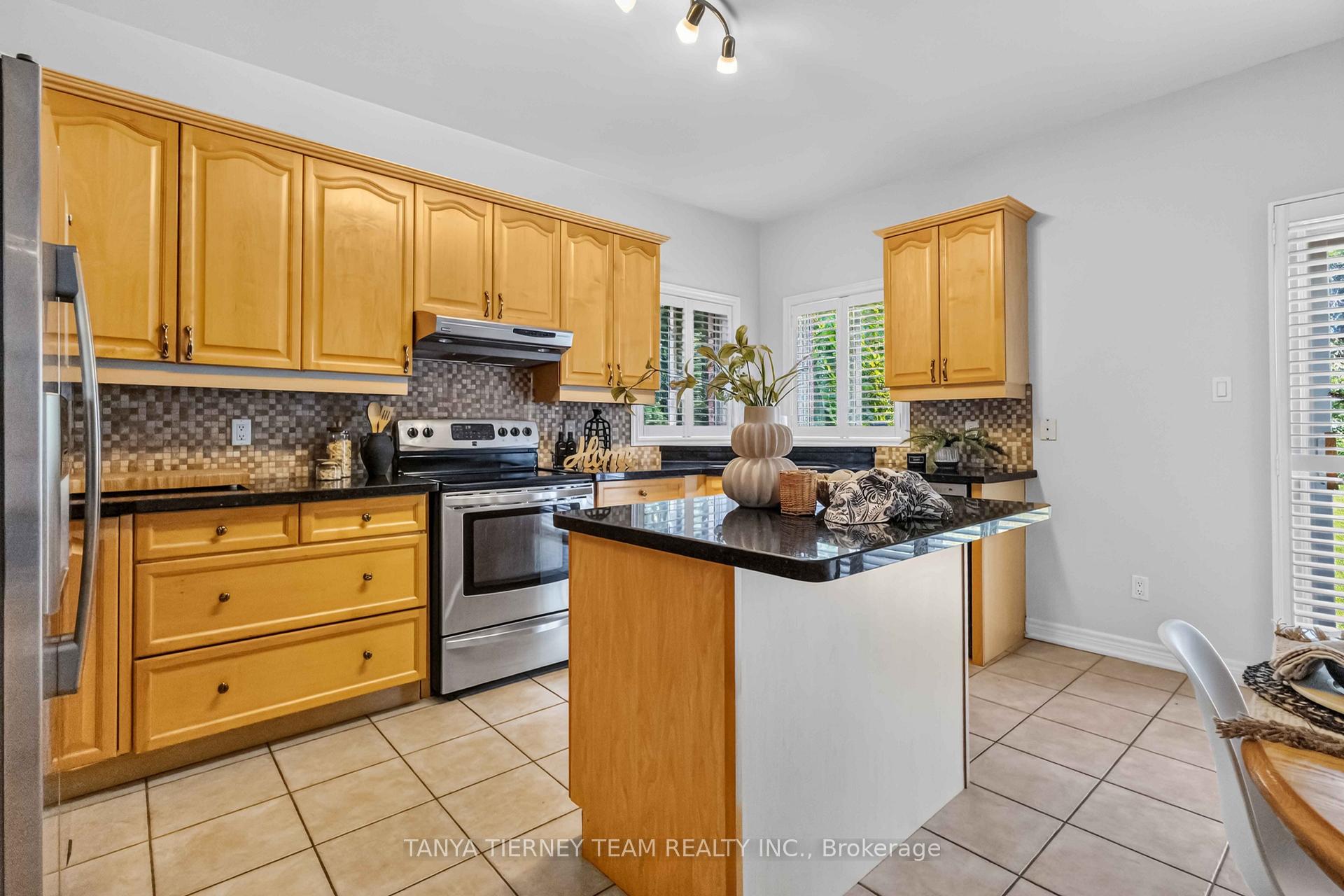 Photo 16 of 1775 Spartan Court, Pickering, Dunbarton — HOMEH