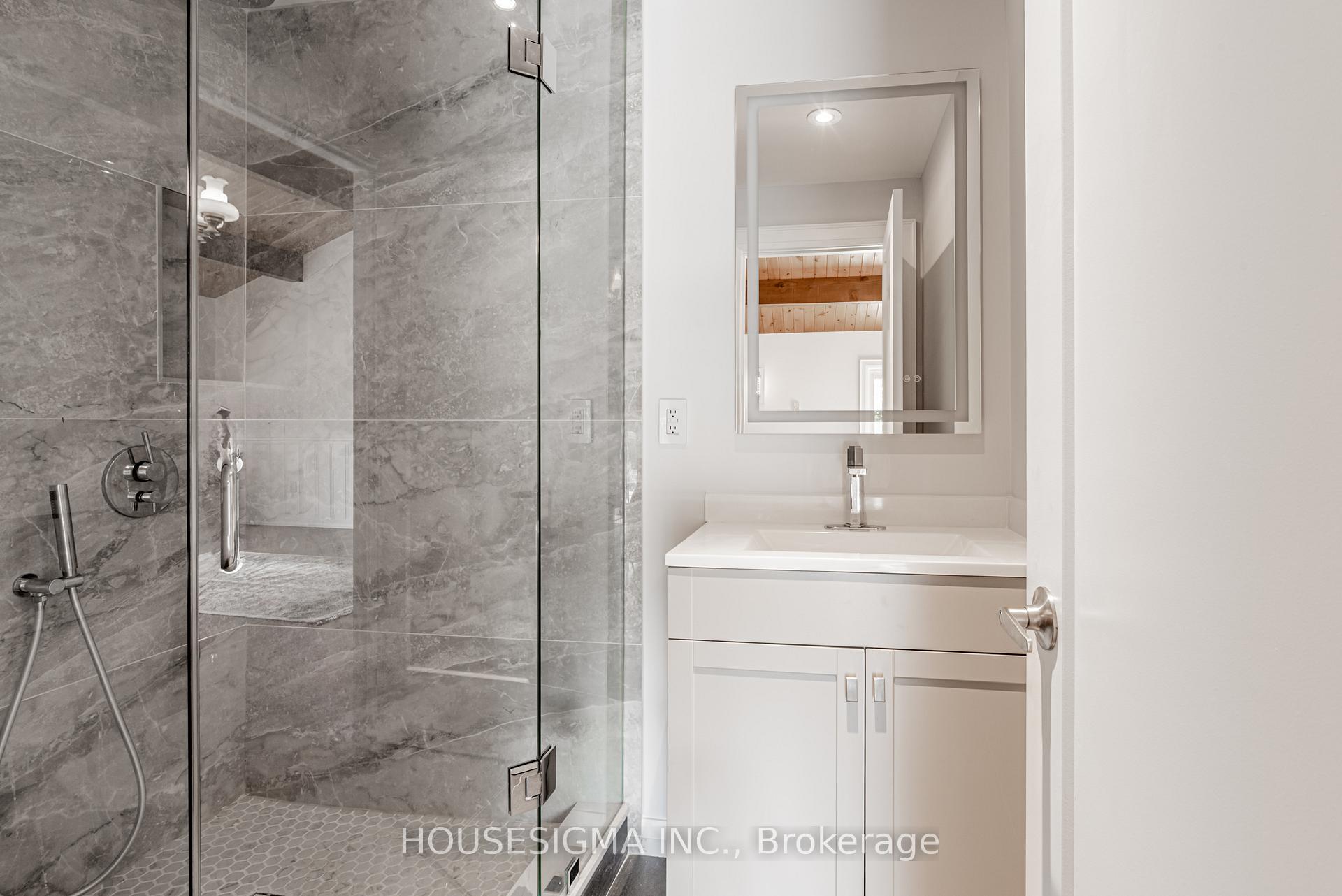 Photo 18 of 14639 Leslie Street, Aurora, Rural Aurora — HOMEH