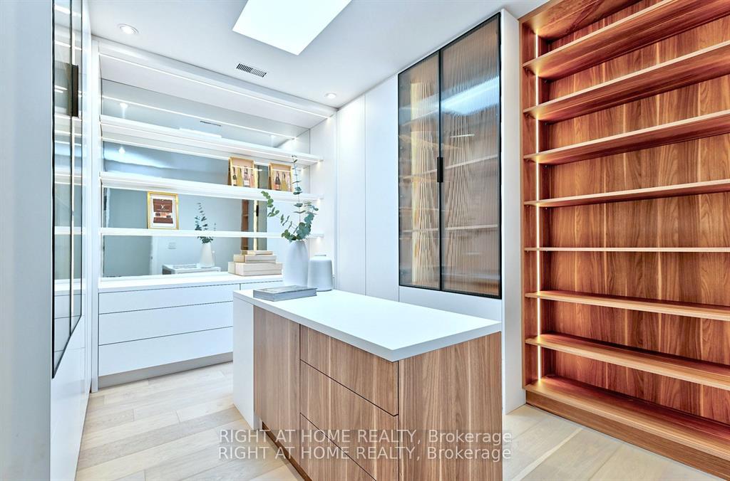 Photo 27 of 27 Hurlingham Crescent, North York, Banbury-Don Mills — HOMEH