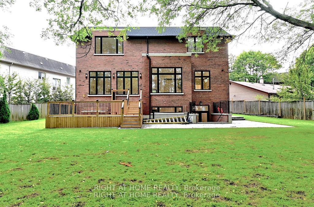 Photo 48 of 27 Hurlingham Crescent, North York, Banbury-Don Mills — HOMEH