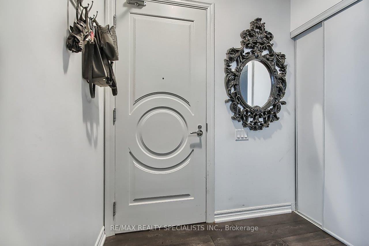 Photo 13 of Unit 1101, 88 Blue Jays Way, Toronto, Waterfront Communities — HOMEH