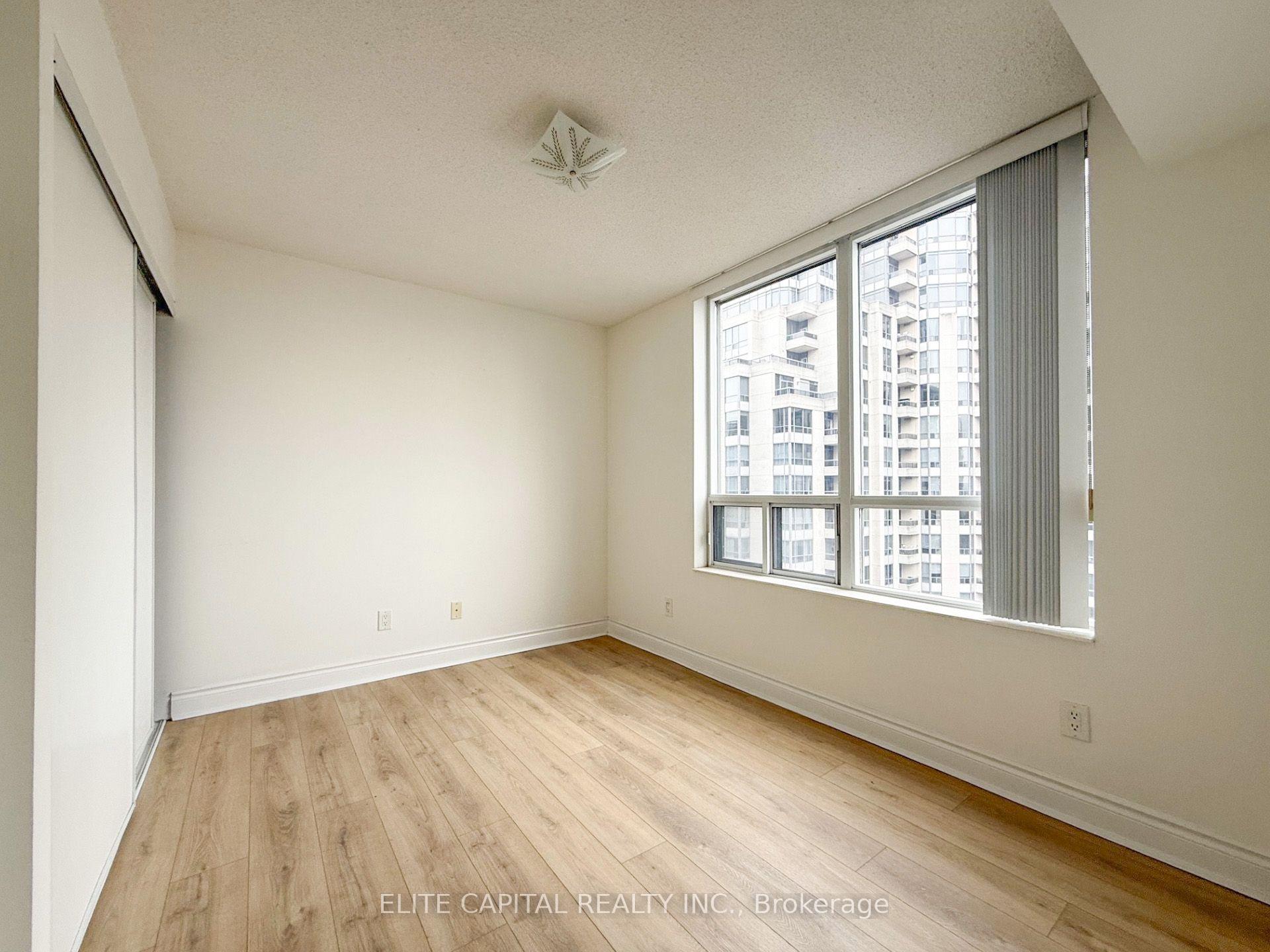 Photo 8 of Unit 2018, 15 Northtown Way, North York, Willowdale East — HOMEH
