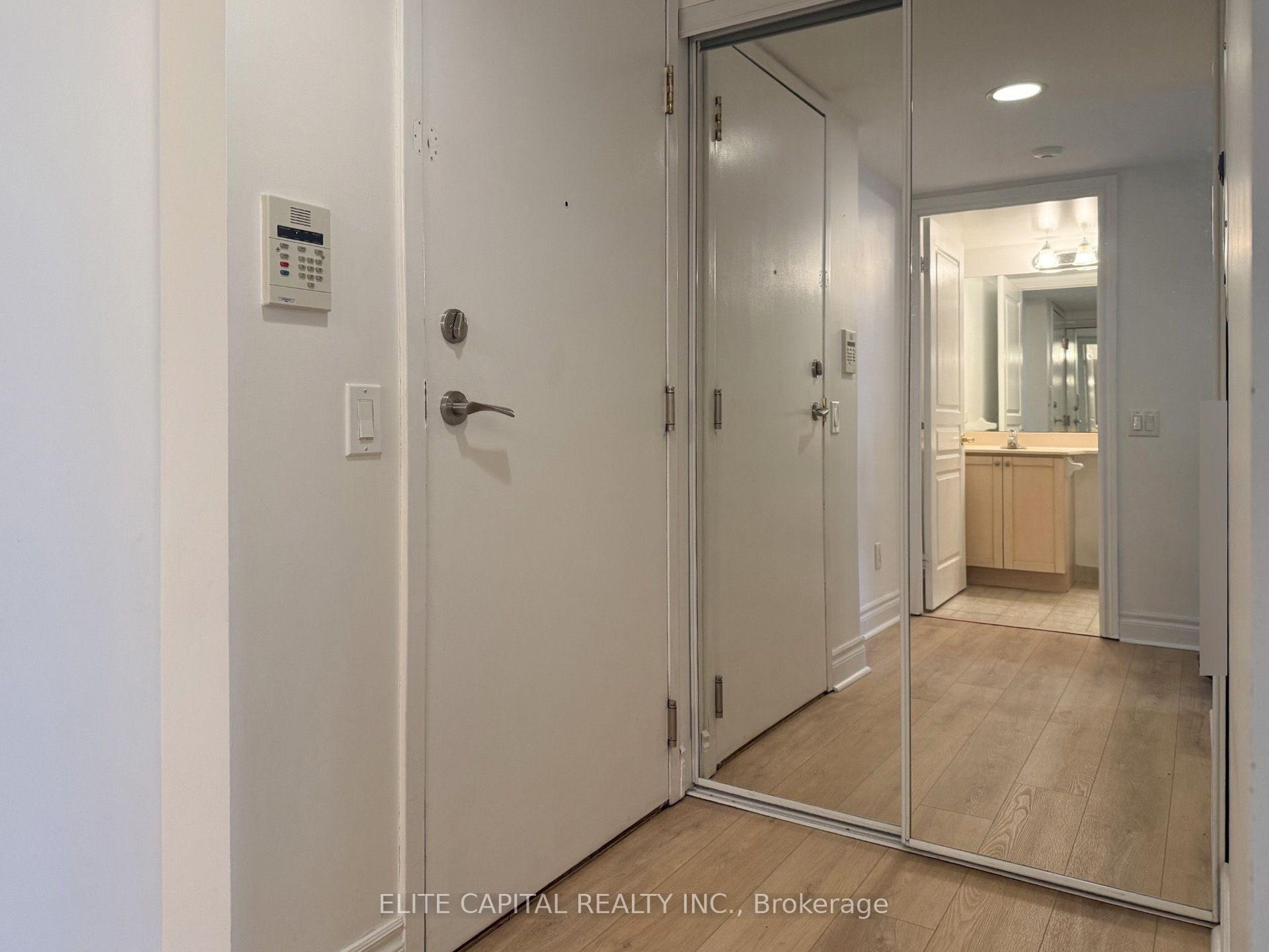 Photo 11 of Unit 2018, 15 Northtown Way, North York, Willowdale East — HOMEH