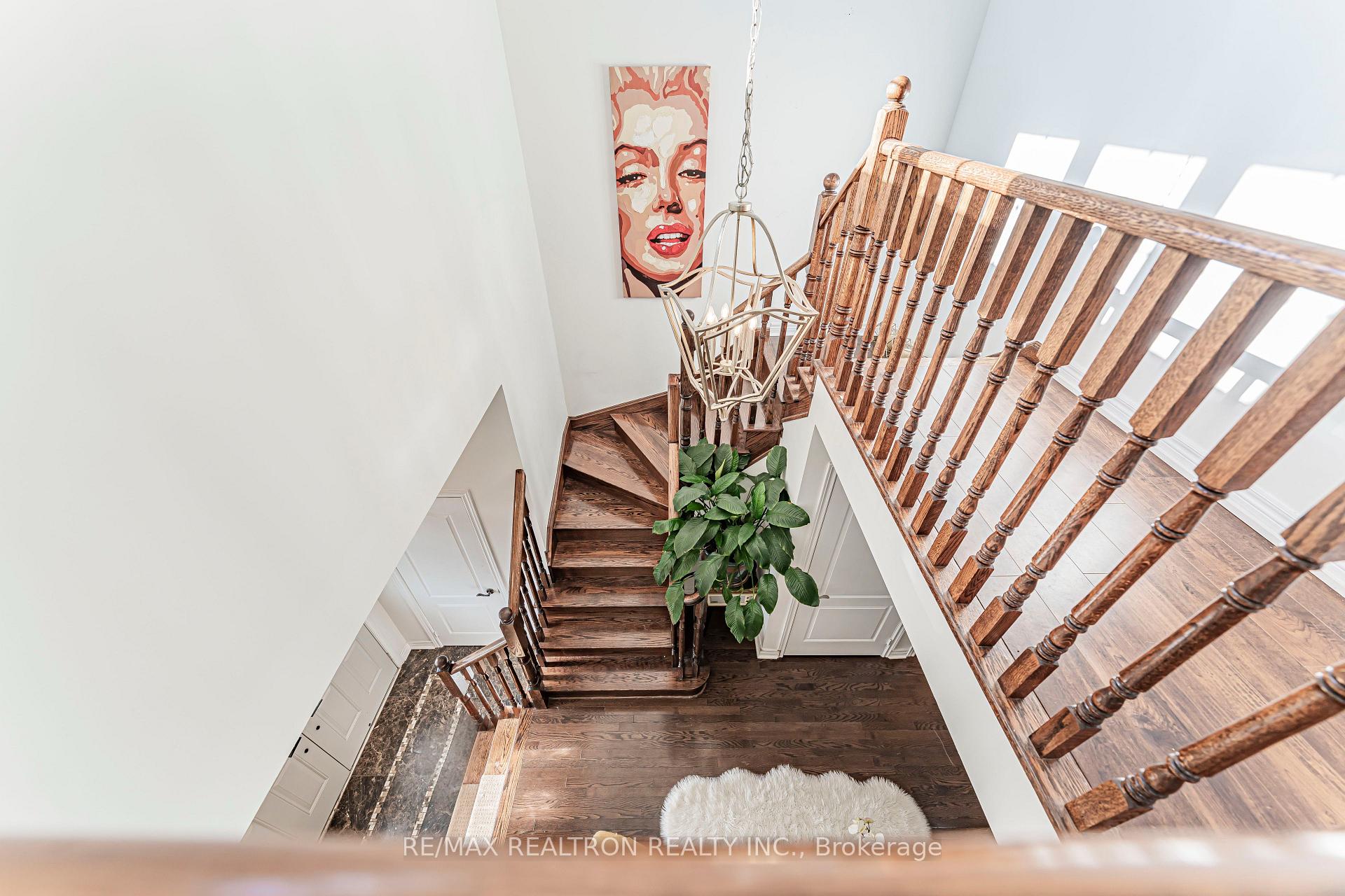 Photo 10 of 388 Kwapis Boulevard, Newmarket, Woodland Hill — HOMEH