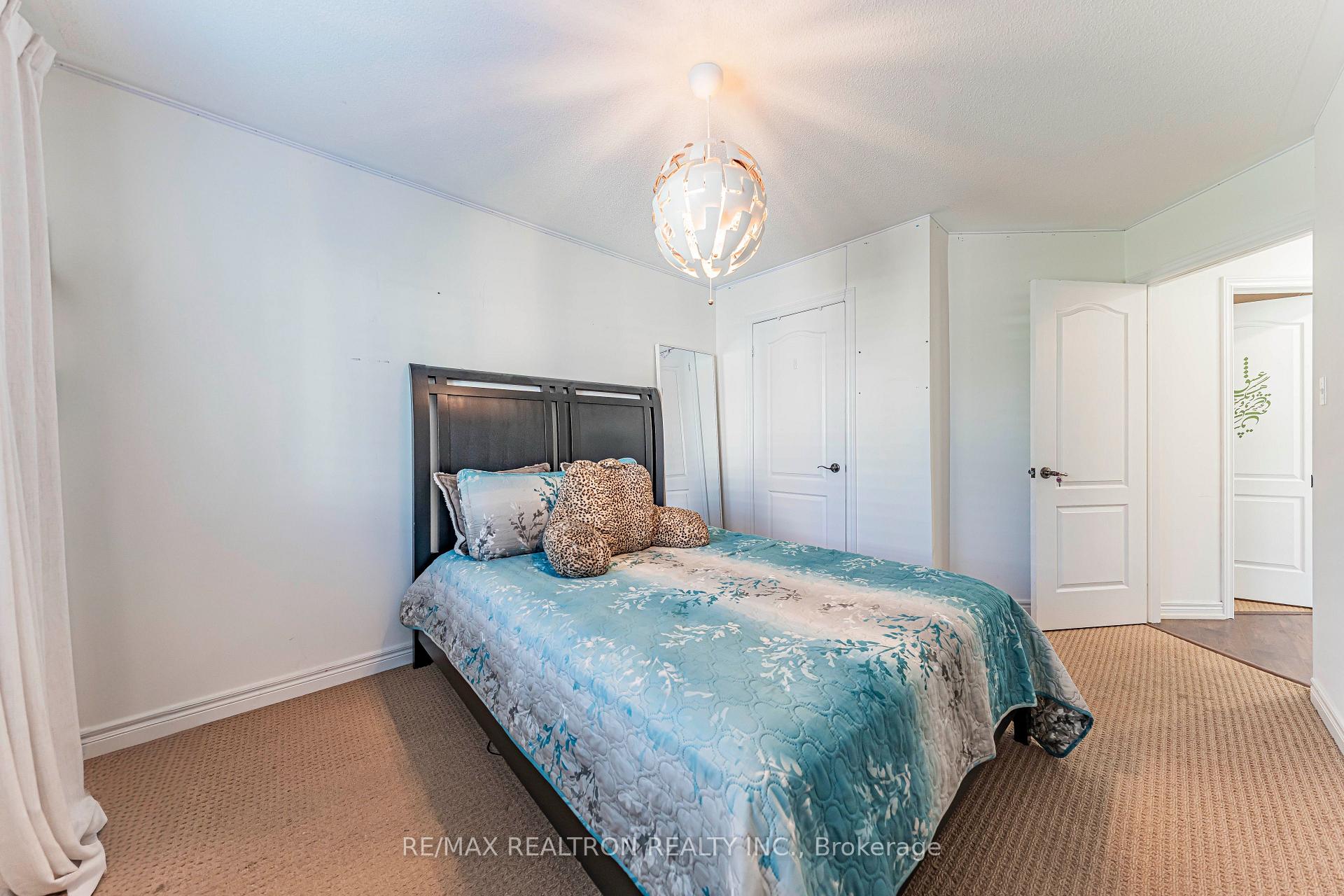 Photo 14 of 388 Kwapis Boulevard, Newmarket, Woodland Hill — HOMEH