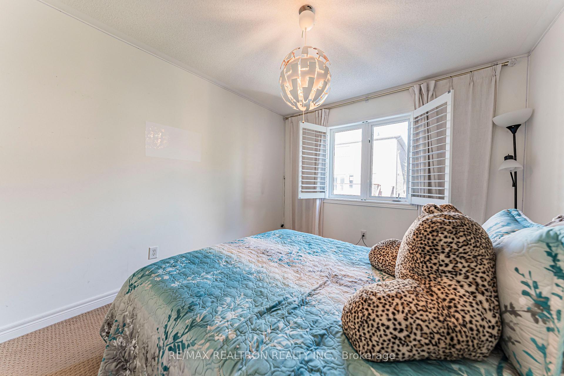 Photo 16 of 388 Kwapis Boulevard, Newmarket, Woodland Hill — HOMEH