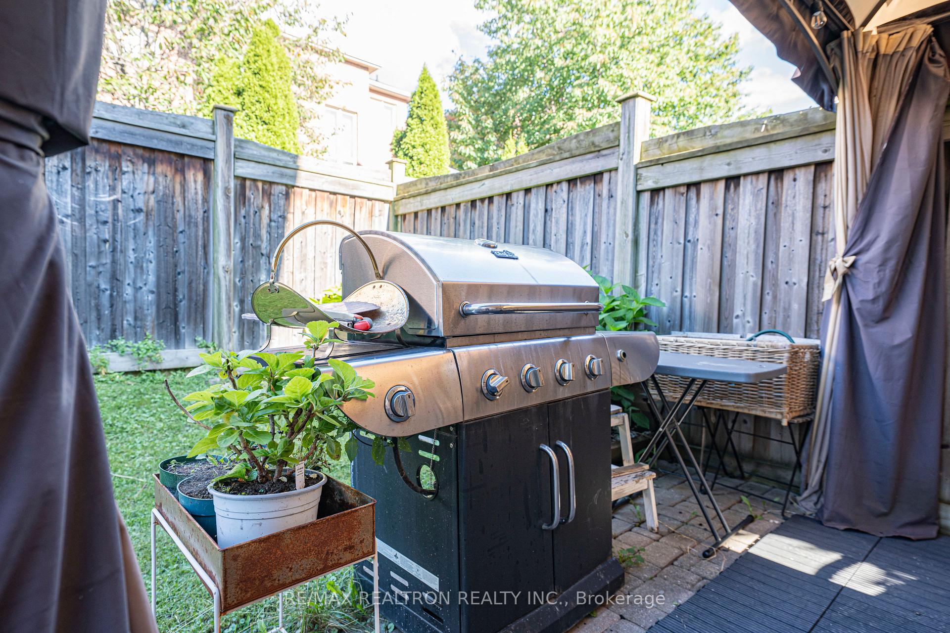 Photo 24 of 388 Kwapis Boulevard, Newmarket, Woodland Hill — HOMEH