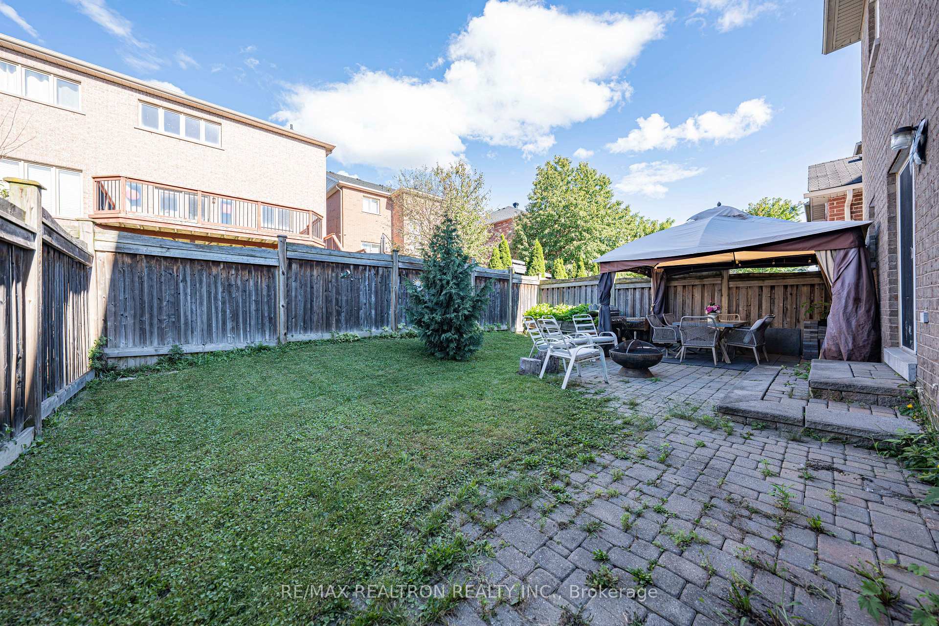 Photo 27 of 388 Kwapis Boulevard, Newmarket, Woodland Hill — HOMEH