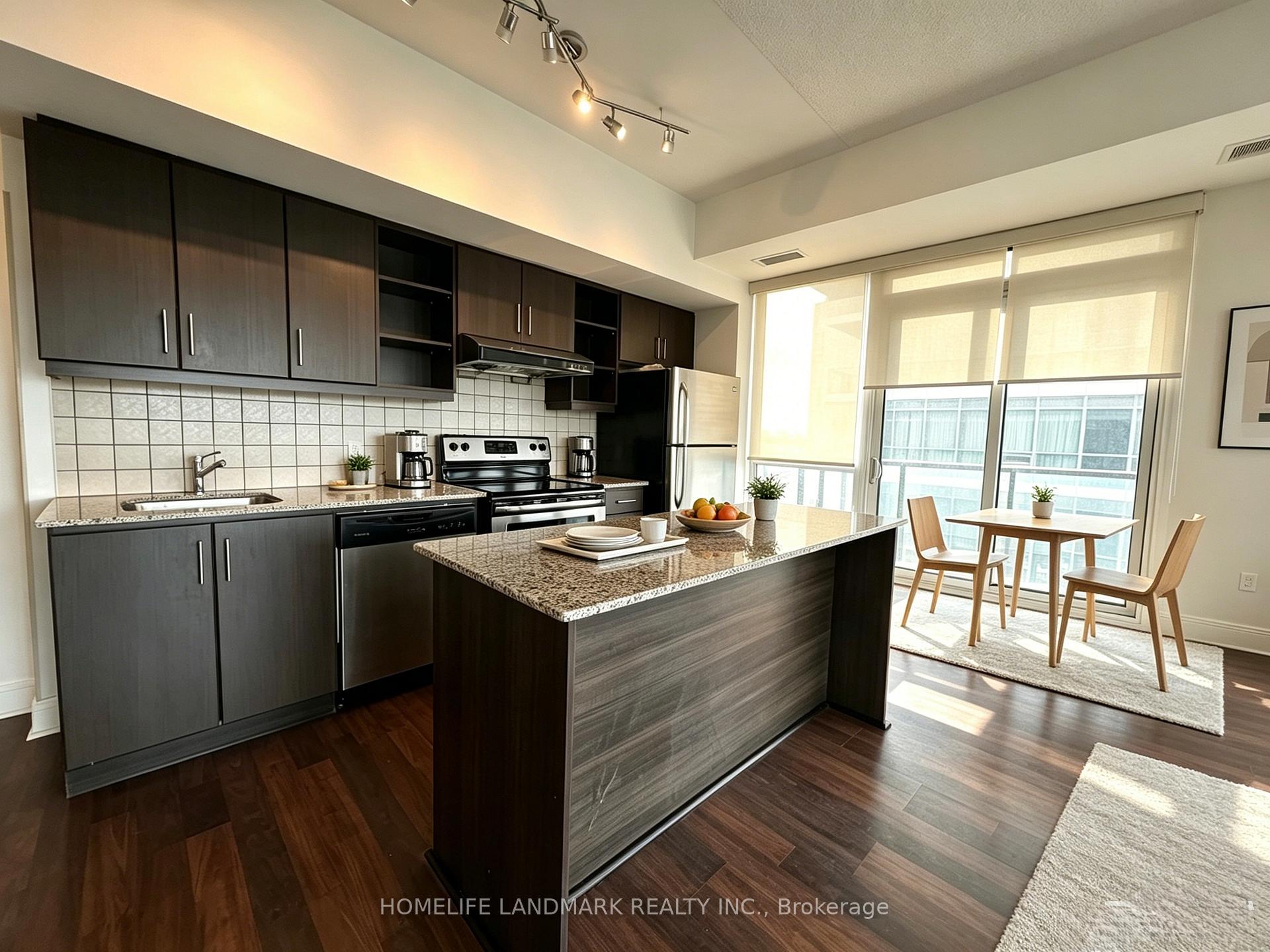 Photo 5 of Unit 901, 35 Brian Peck Crescent, Toronto, Thorncliffe Park — HOMEH