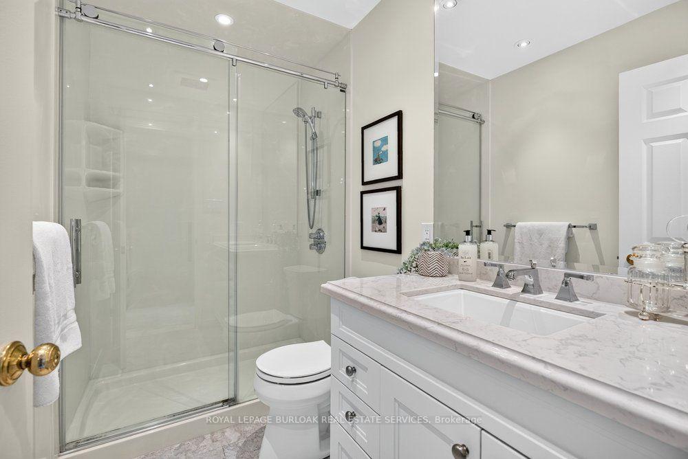 Photo 28 of Unit 4, 2136 Old Lakeshore Road, Burlington, Brant — HOMEH