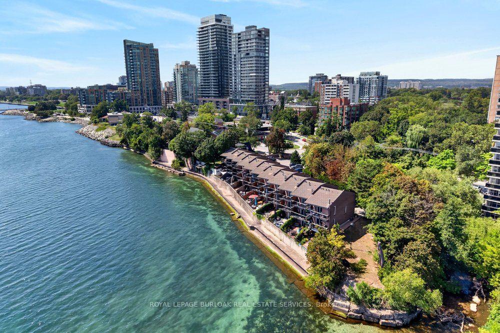 Photo 37 of Unit 4, 2136 Old Lakeshore Road, Burlington, Brant — HOMEH