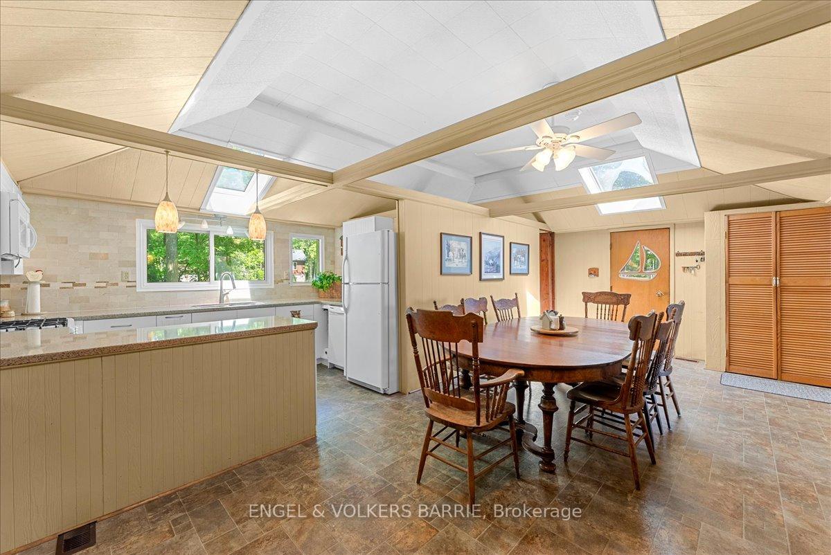 Photo 7 of 1784 Tiny Beaches Road S, Tiny, Rural Tiny — HOMEH