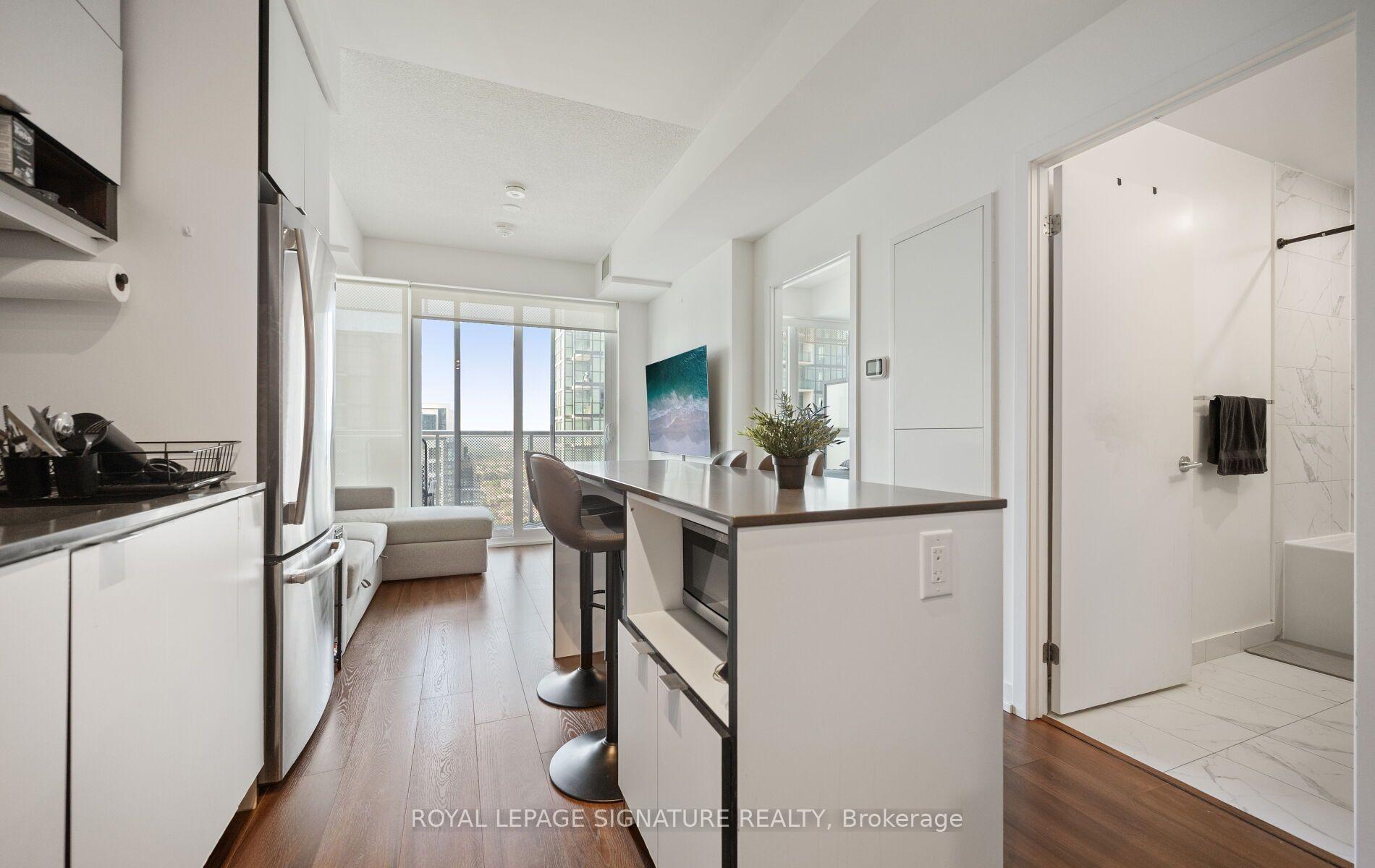 Photo 10 of Unit 3512, 4065 Confederation Parkway, Mississauga, City Centre — HOMEH