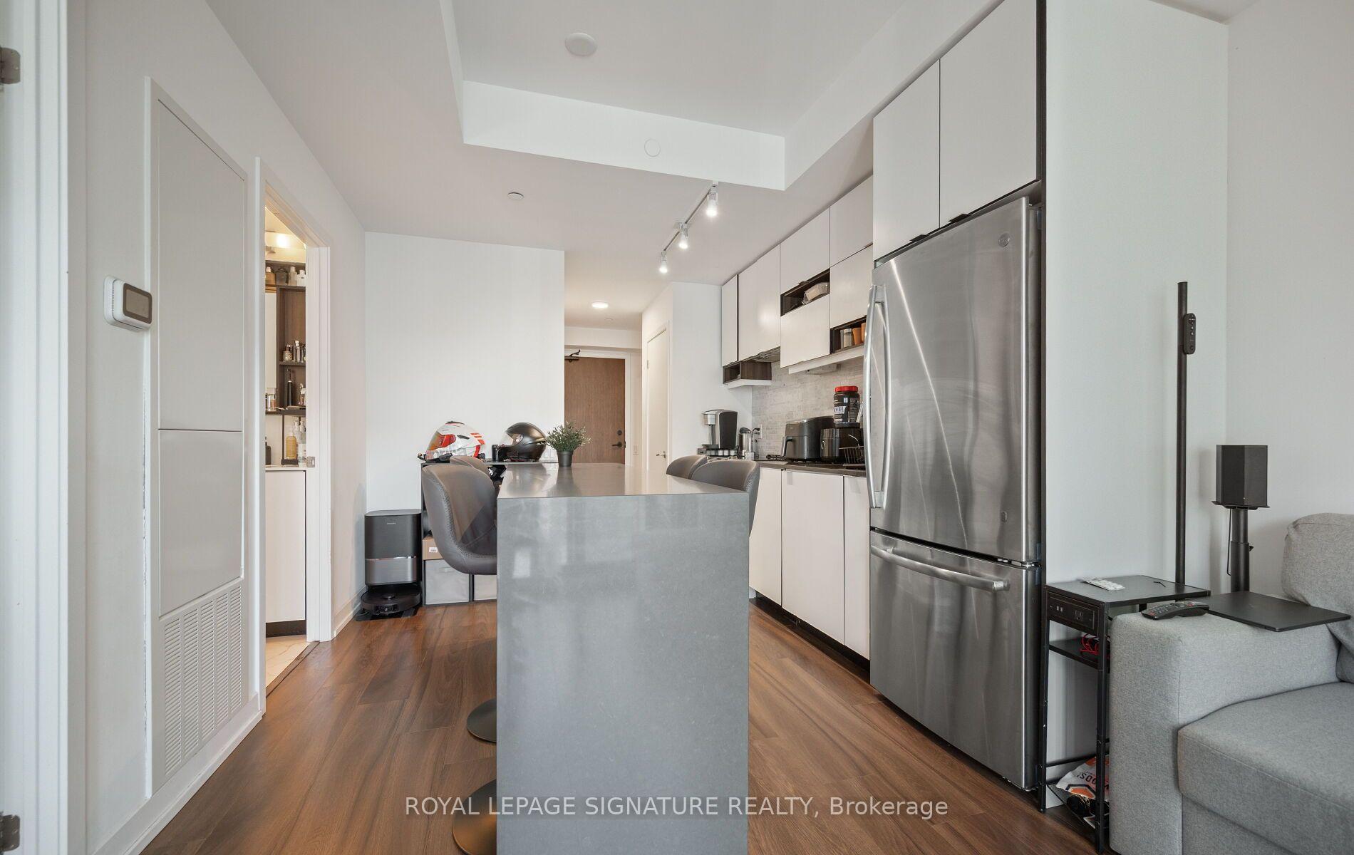 Photo 18 of Unit 3512, 4065 Confederation Parkway, Mississauga, City Centre — HOMEH