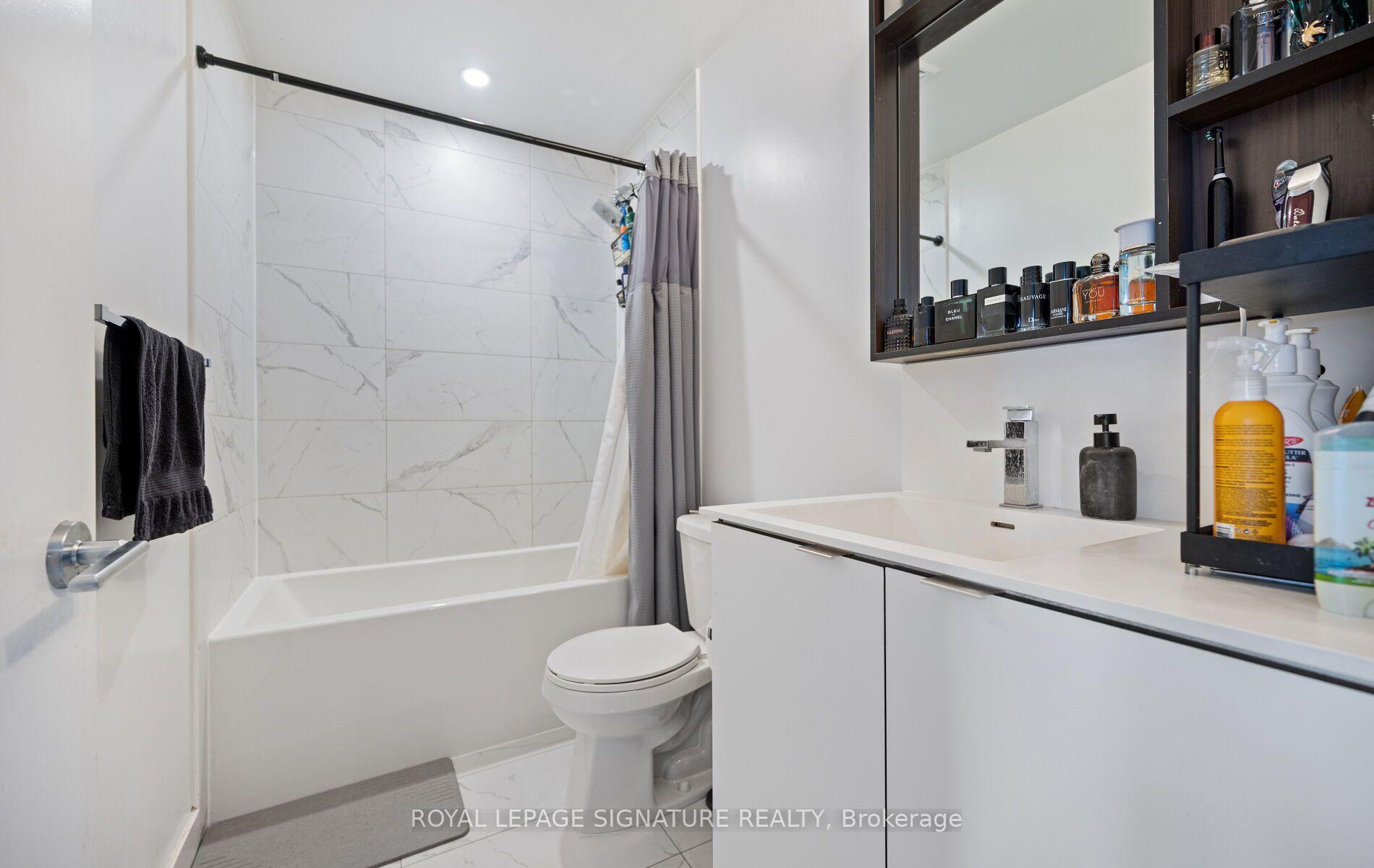 Photo 28 of Unit 3512, 4065 Confederation Parkway, Mississauga, City Centre — HOMEH