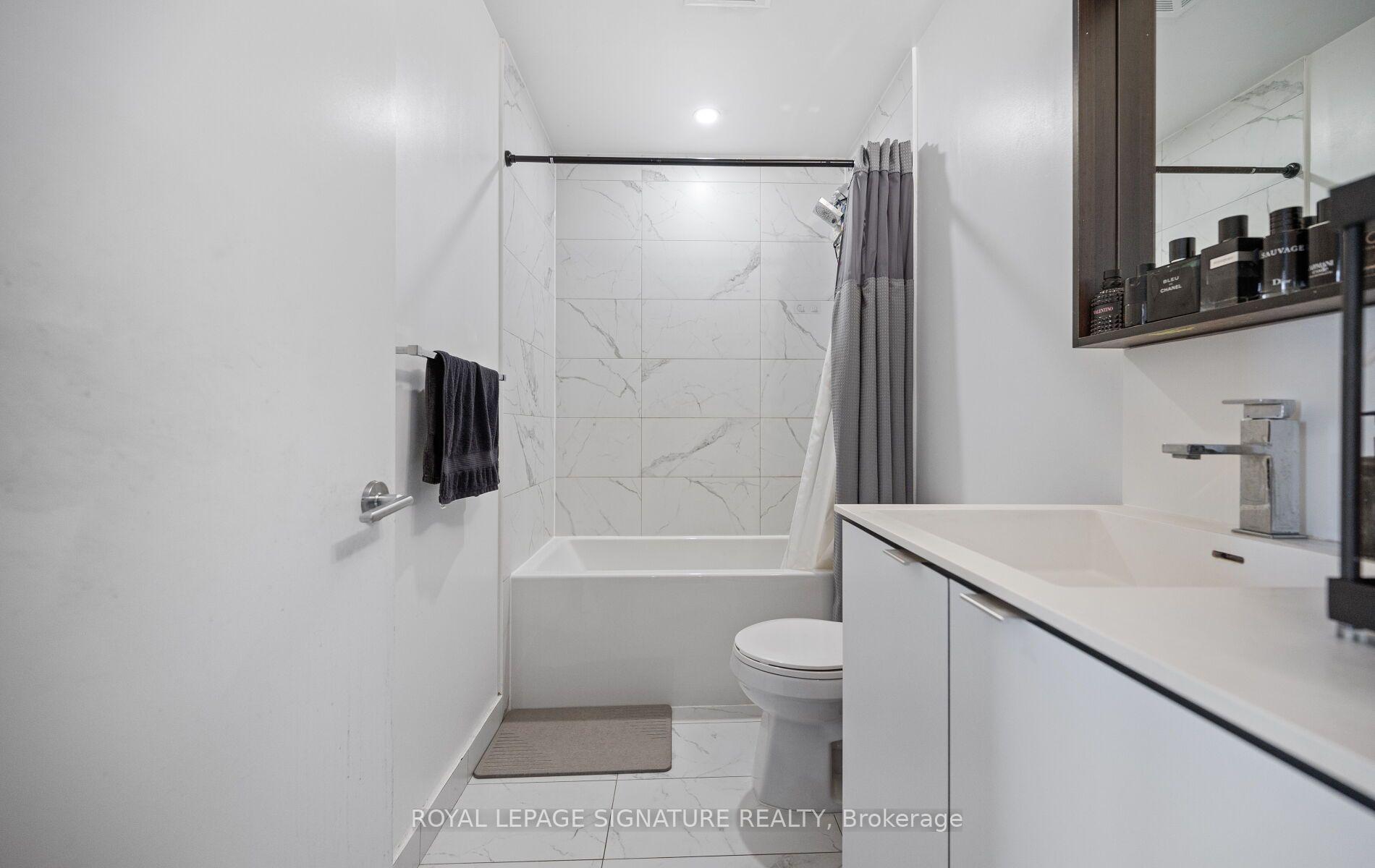 Photo 29 of Unit 3512, 4065 Confederation Parkway, Mississauga, City Centre — HOMEH