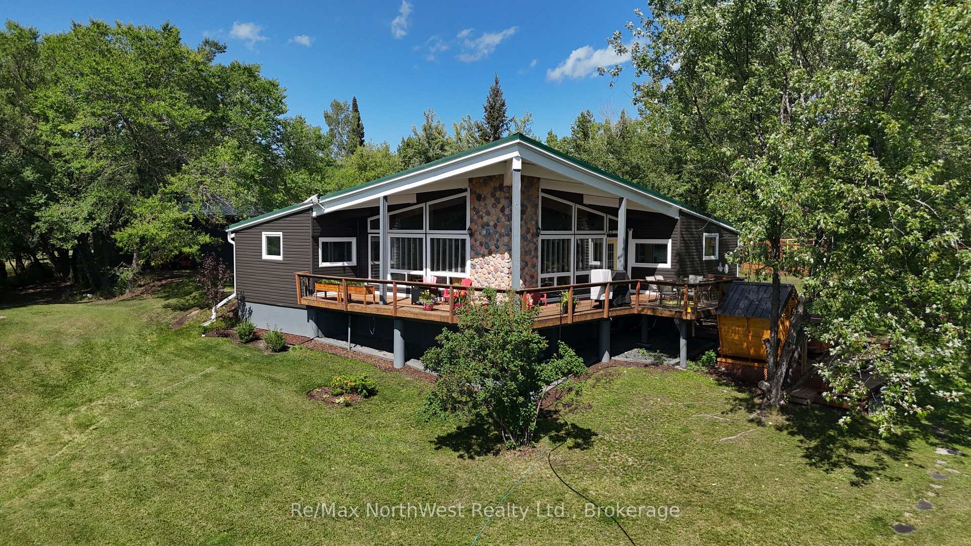 Photo 41 of 6 Chrustie Road, Kenora Remote Area, West of Kenora — HOMEH