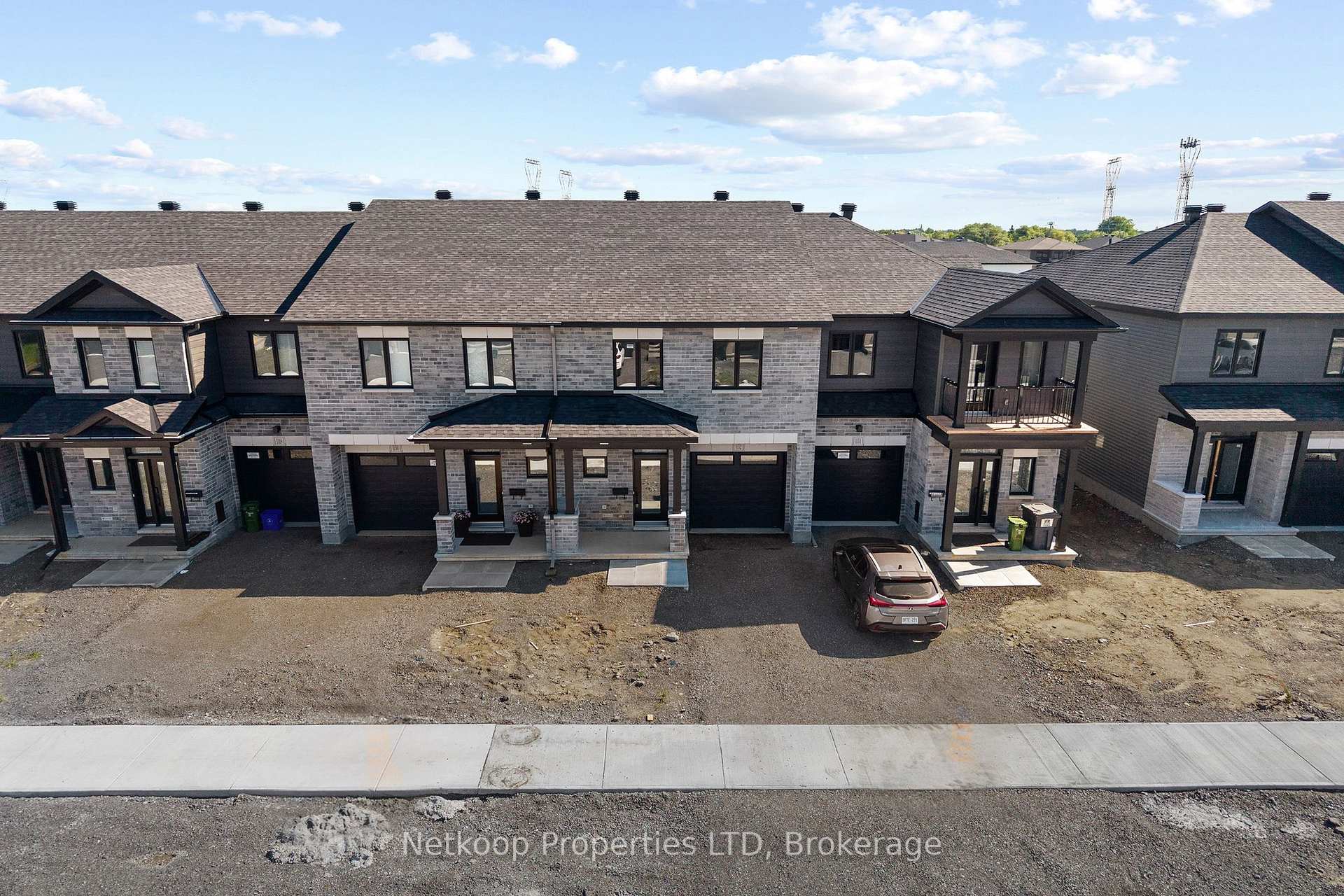 Photo 5 of 1160 Cope Drive, Ottawa, Stittsville (South) — HOMEH