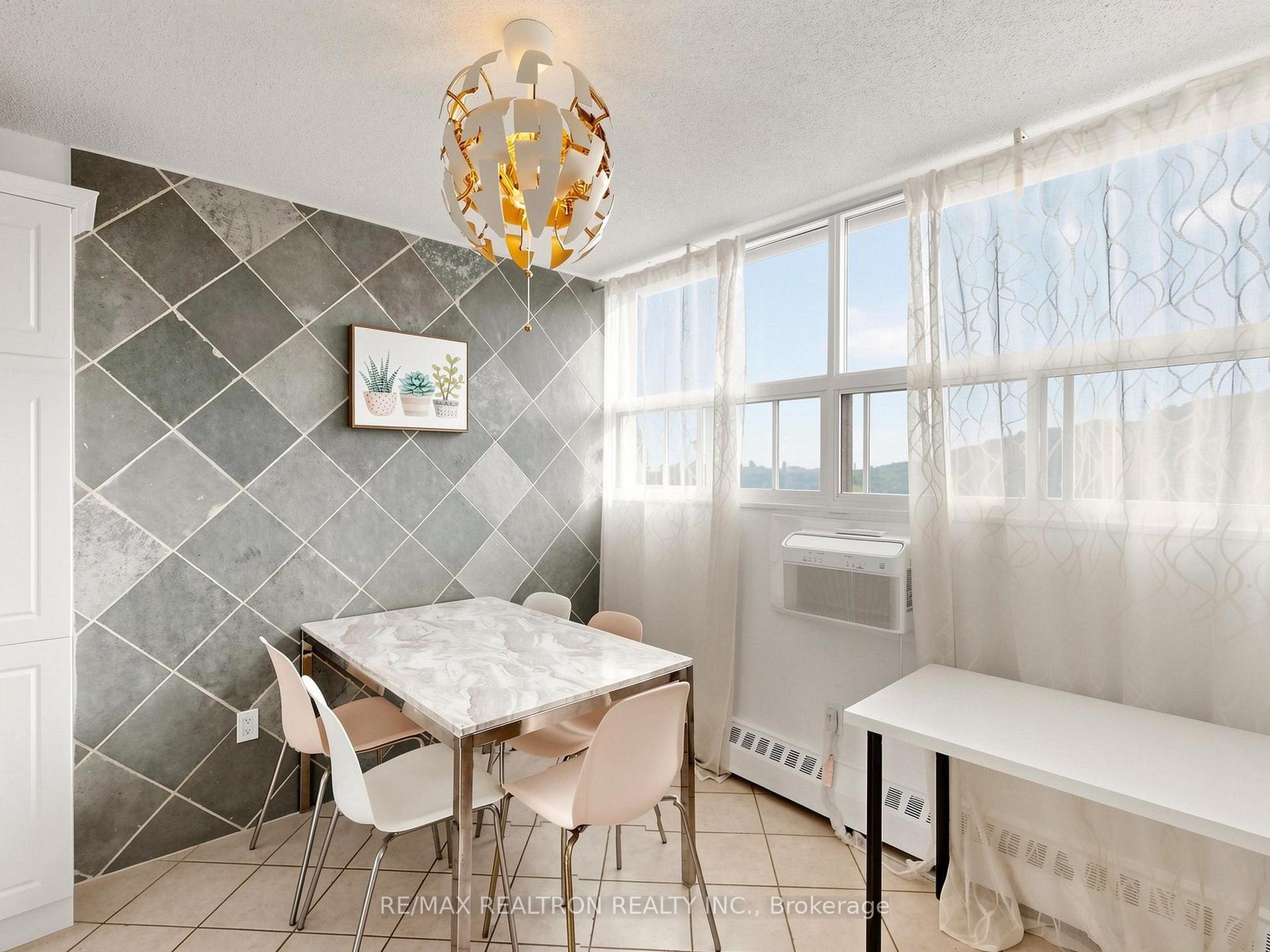 Photo 12 of Unit 904, 1950 Main Street W, Hamilton, Ainslie Wood — HOMEH