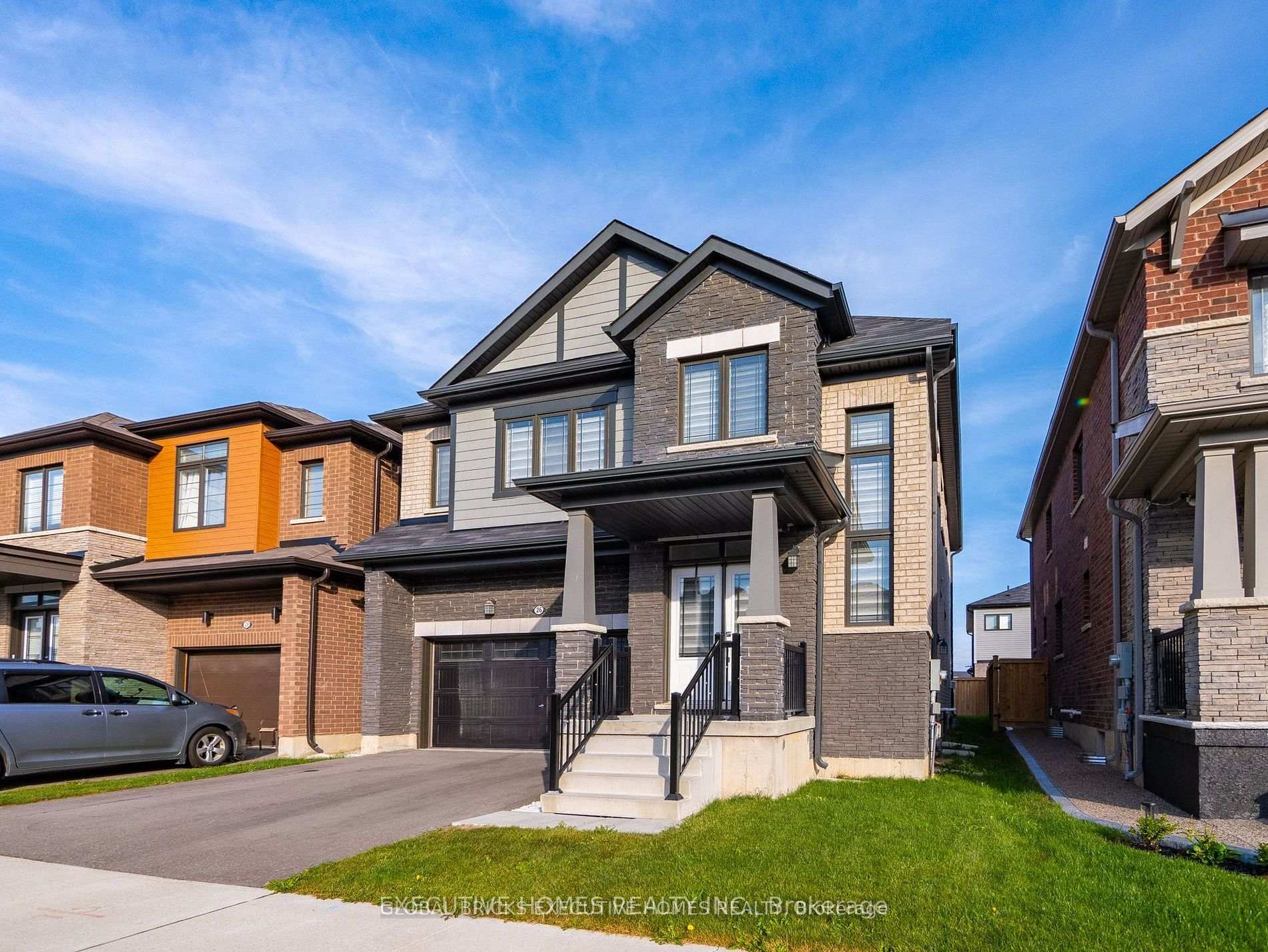 Photo 4 of 26 Lillian Way, Haldimand — HOMEH