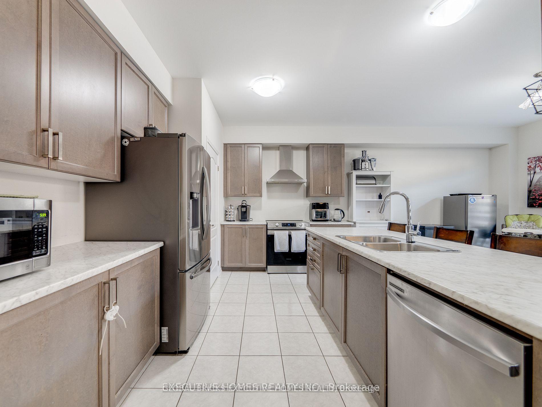 Photo 18 of 26 Lillian Way, Haldimand — HOMEH