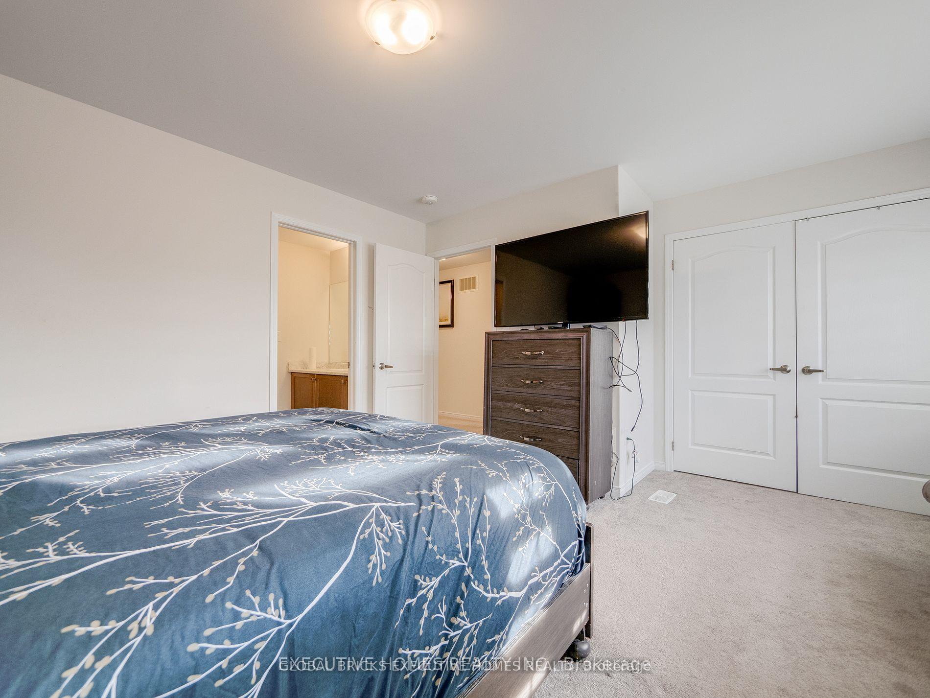 Photo 25 of 26 Lillian Way, Haldimand — HOMEH