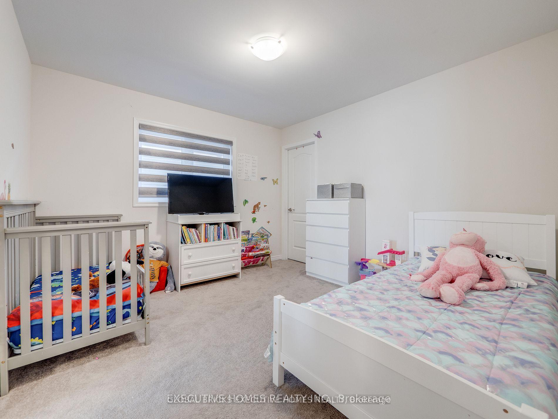 Photo 26 of 26 Lillian Way, Haldimand — HOMEH