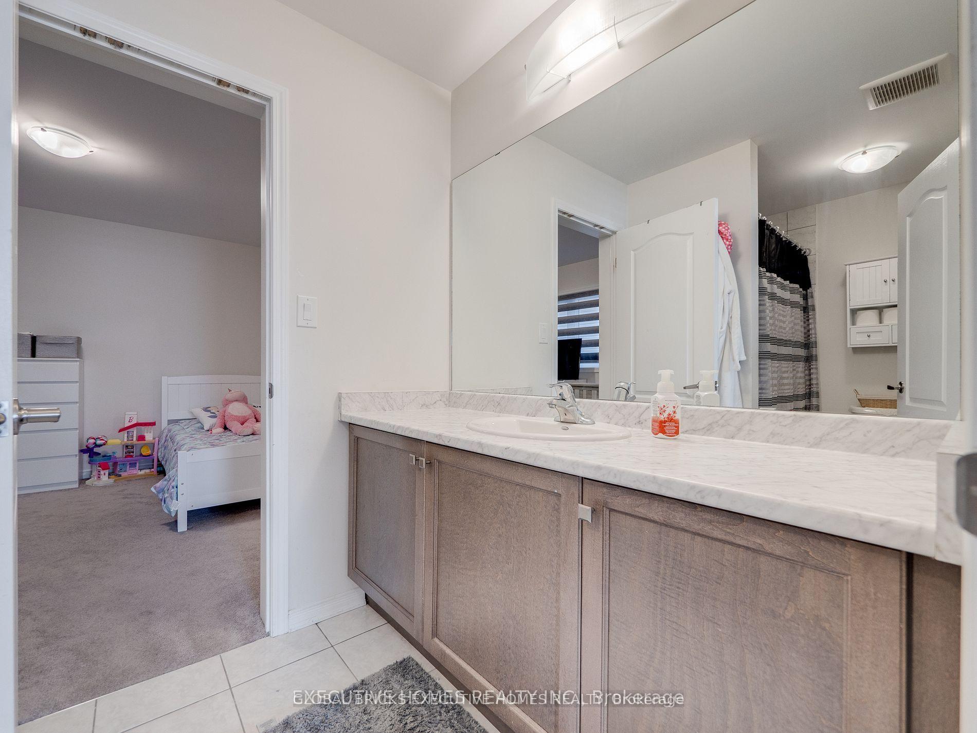 Photo 28 of 26 Lillian Way, Haldimand — HOMEH
