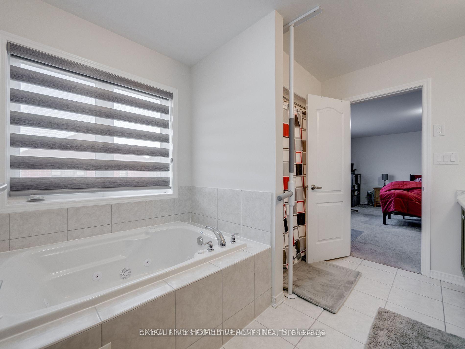 Photo 34 of 26 Lillian Way, Haldimand — HOMEH