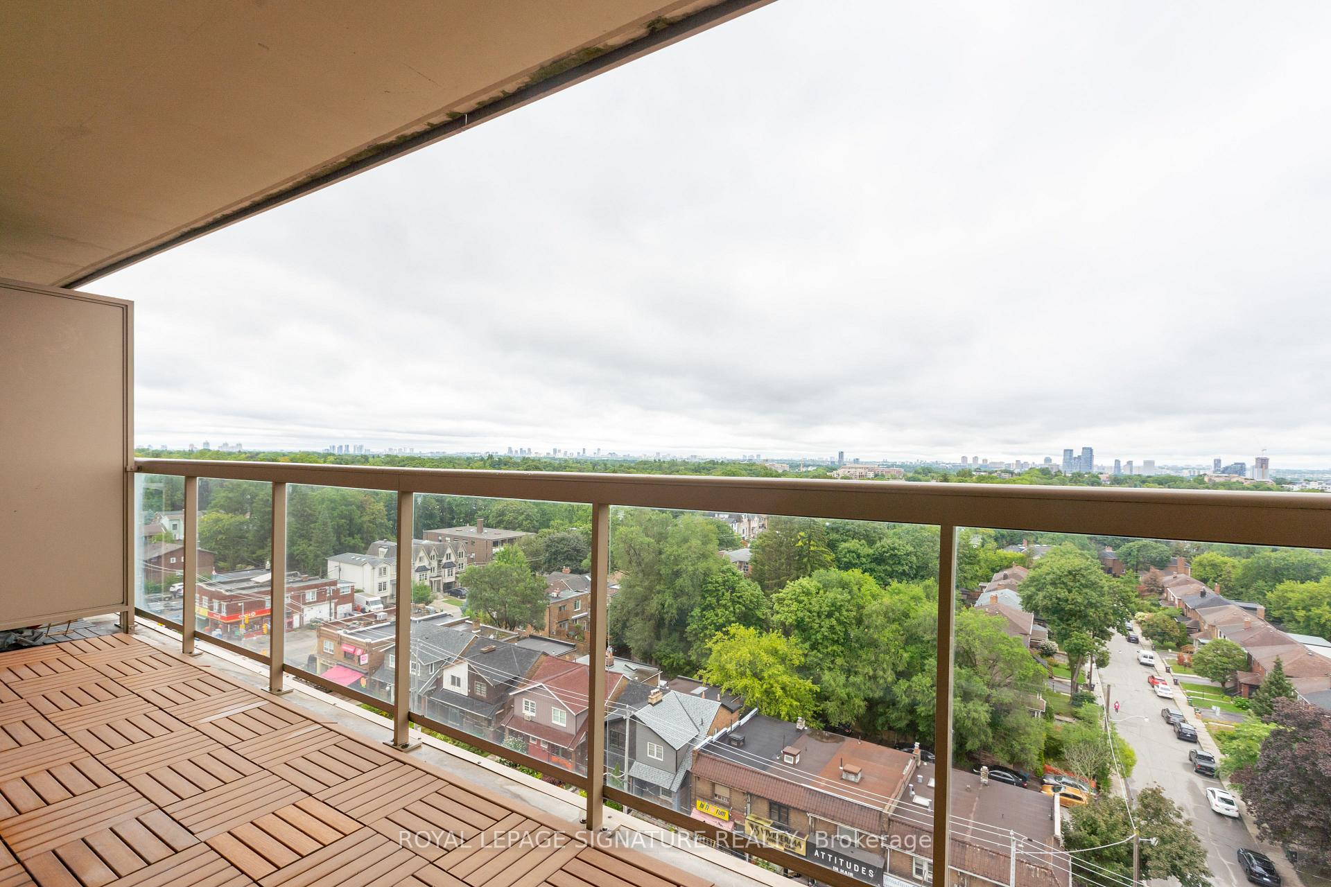 Photo 8 of Unit 1208, 900 Mount Pleasant Road, Toronto, Mount Pleasant West — HOMEH