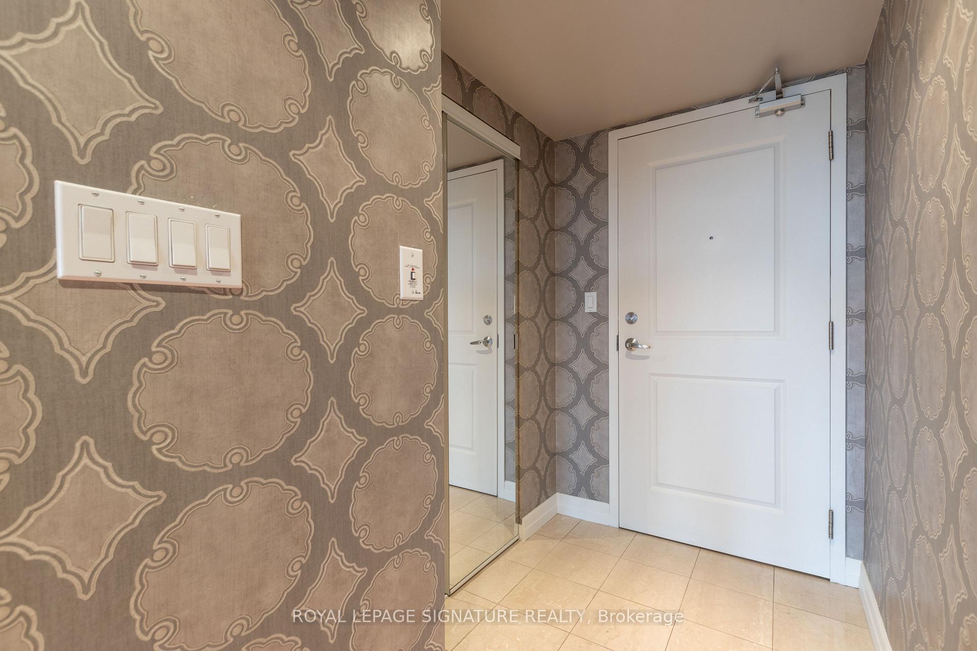 Photo 13 of Unit 1208, 900 Mount Pleasant Road, Toronto, Mount Pleasant West — HOMEH