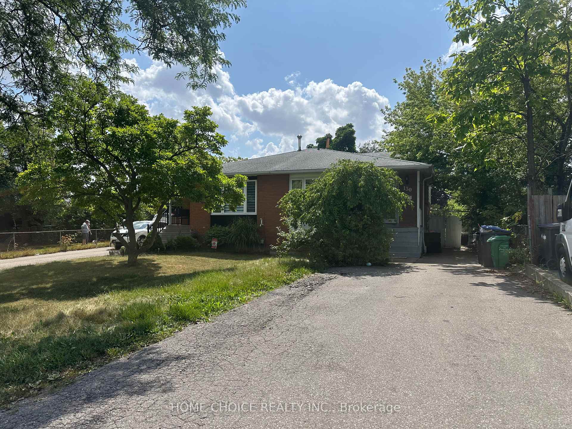 Photo 1 of Unit lower level, 130 Earnscliffe Circle, Brampton, Southgate — HOMEH