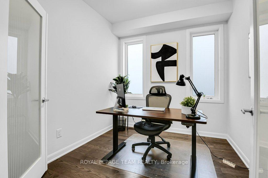 Photo 8 of 784 Cappamore Drive, Ottawa, Barrhaven - Half Moon Bay — HOMEH