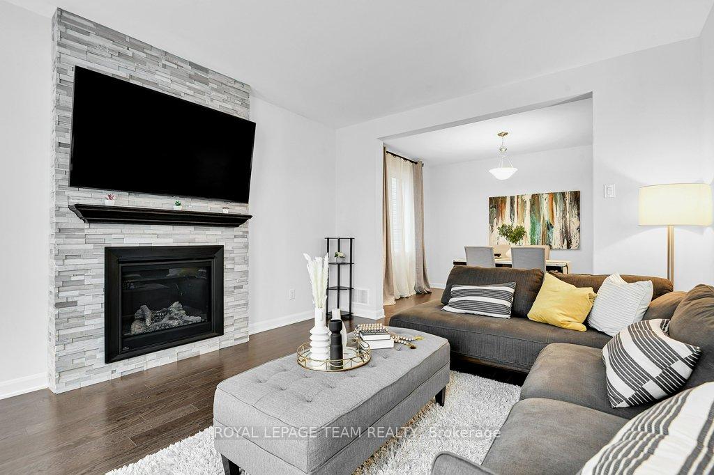 Photo 14 of 784 Cappamore Drive, Ottawa, Barrhaven - Half Moon Bay — HOMEH