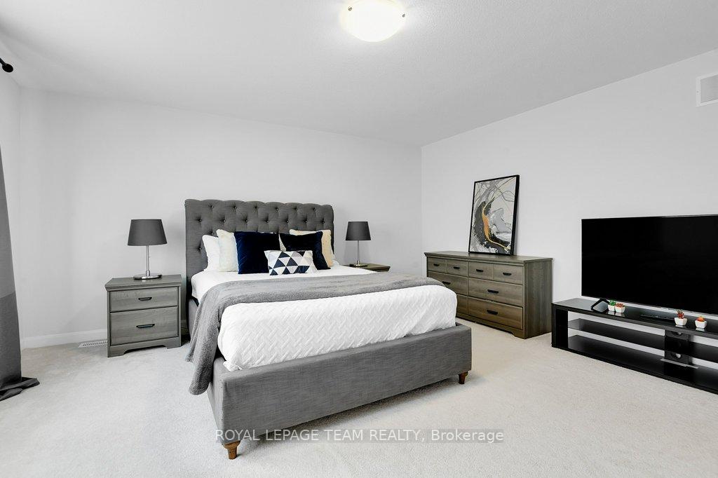 Photo 17 of 784 Cappamore Drive, Ottawa, Barrhaven - Half Moon Bay — HOMEH