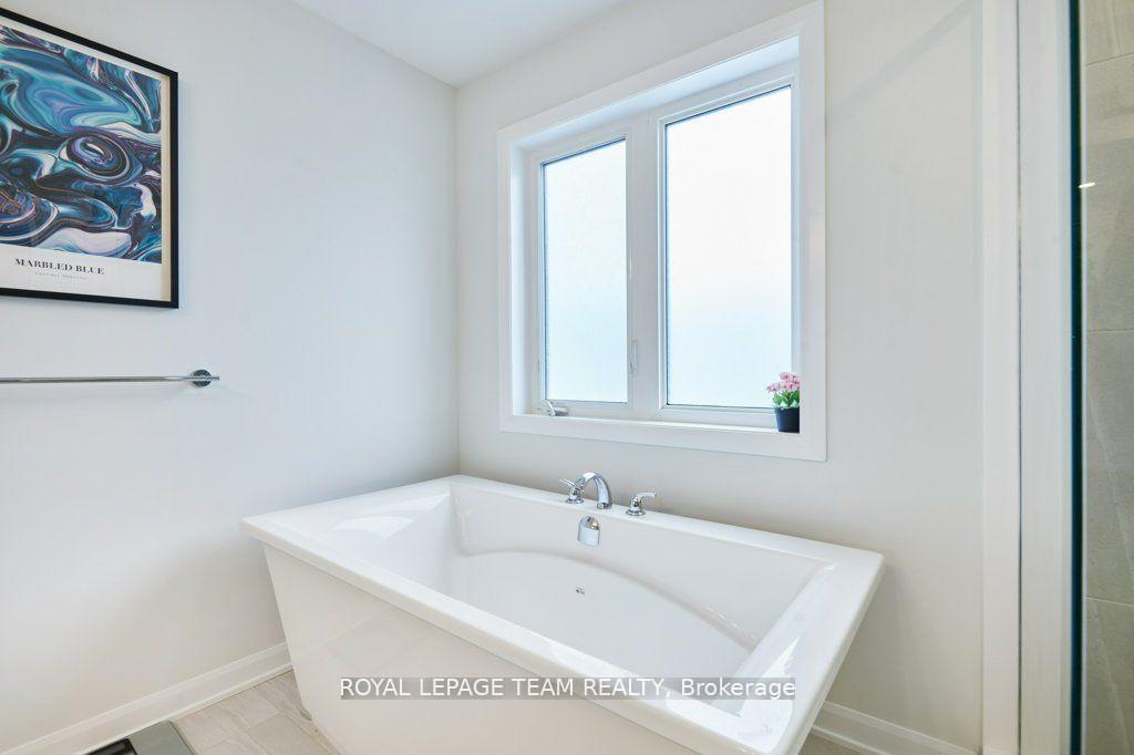 Photo 23 of 784 Cappamore Drive, Ottawa, Barrhaven - Half Moon Bay — HOMEH