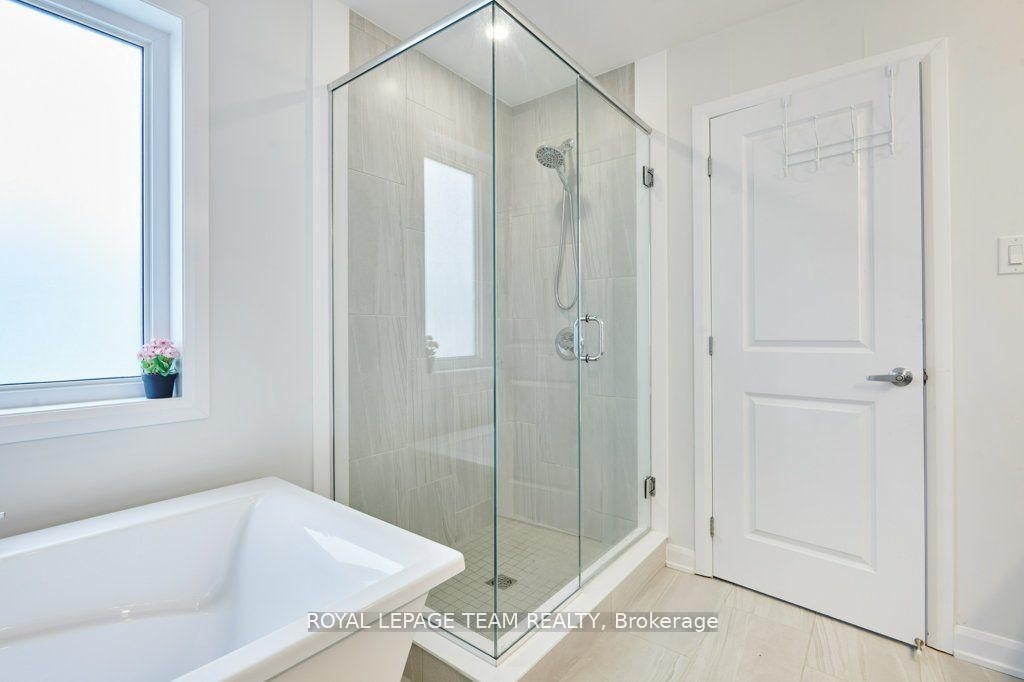 Photo 25 of 784 Cappamore Drive, Ottawa, Barrhaven - Half Moon Bay — HOMEH