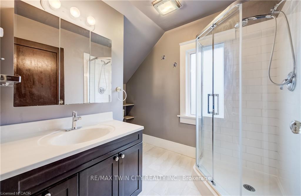 Photo 31 of 156 Glasgow Street, Kitchener, KW Hospital — HOMEH