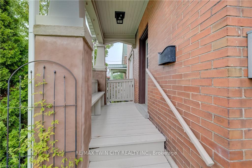 Photo 53 of 156 Glasgow Street, Kitchener, KW Hospital — HOMEH