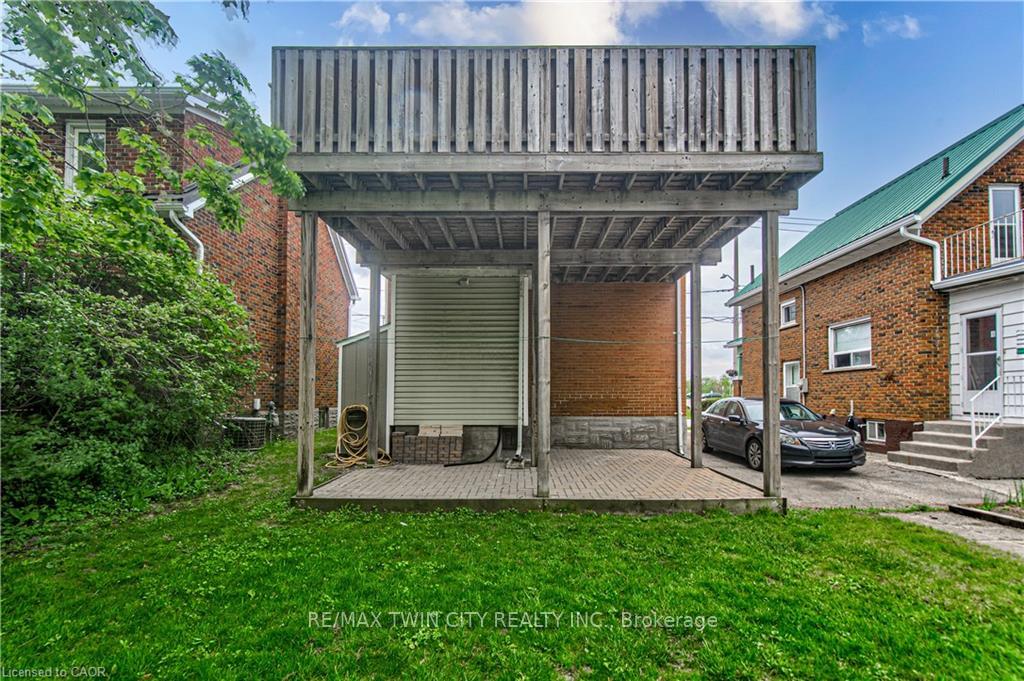Photo 75 of 156 Glasgow Street, Kitchener, KW Hospital — HOMEH