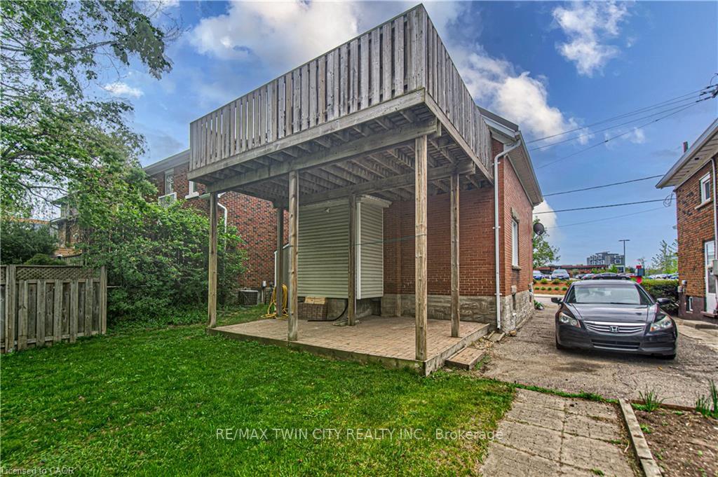 Photo 77 of 156 Glasgow Street, Kitchener, KW Hospital — HOMEH