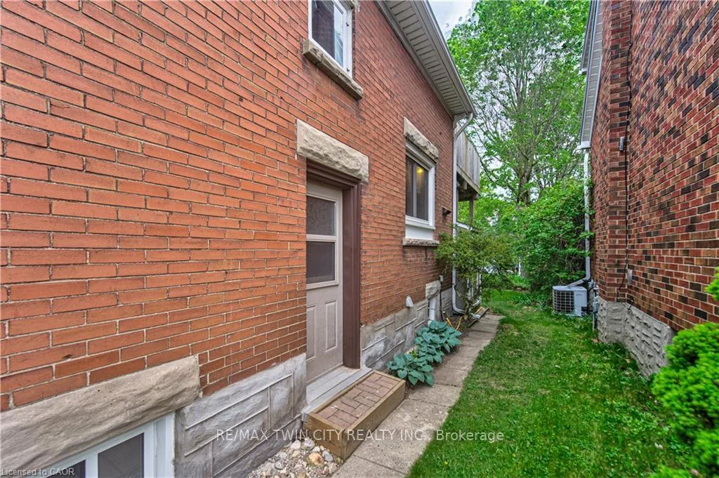 Photo 74 of 156 Glasgow Street, Kitchener, KW Hospital — HOMEH