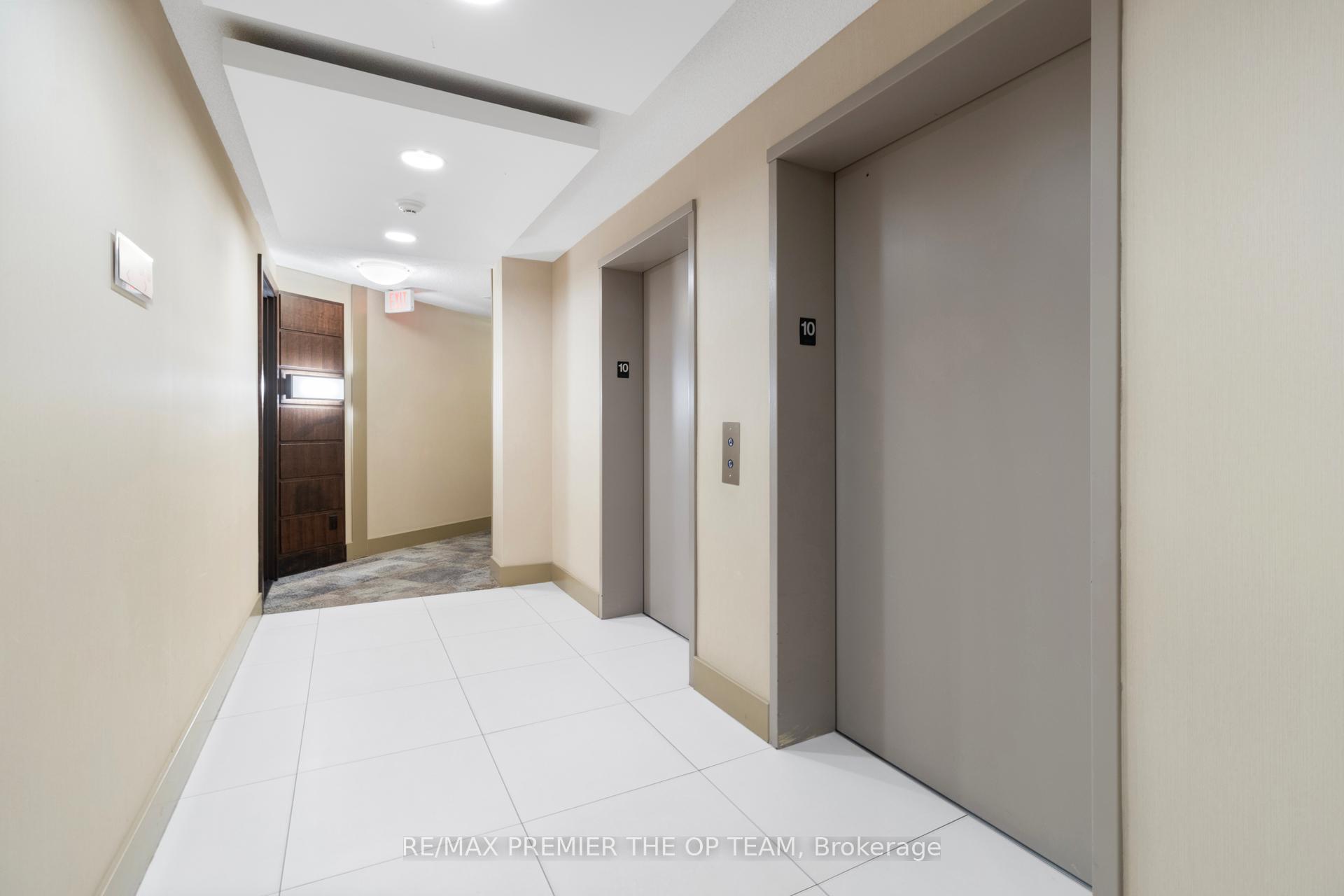 Photo 7 of Unit 1077, 23 Cox Boulevard, Markham, Unionville — HOMEH