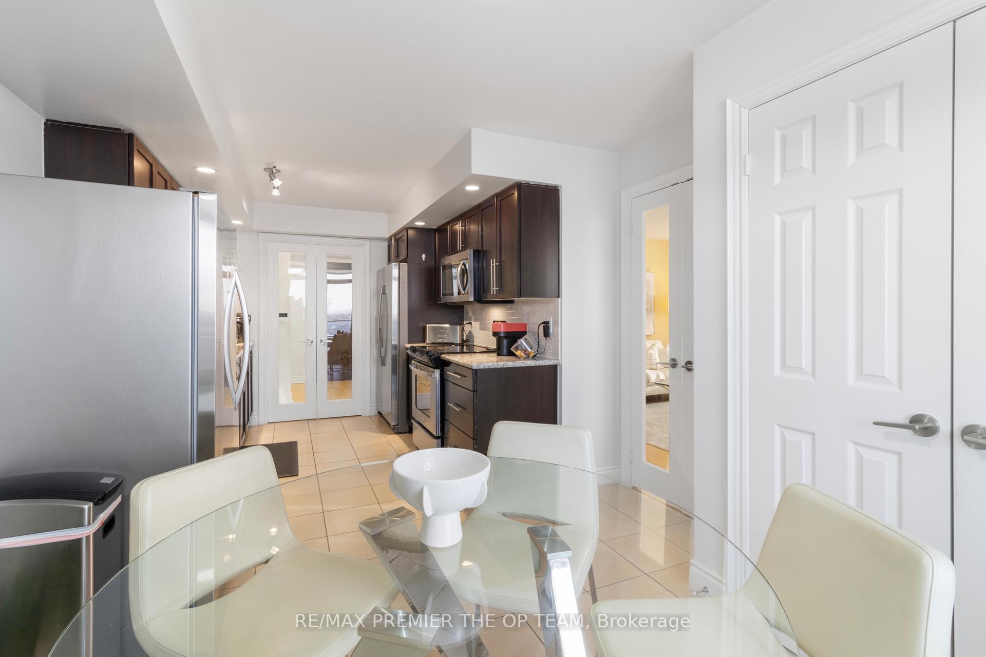 Photo 19 of Unit 1077, 23 Cox Boulevard, Markham, Unionville — HOMEH