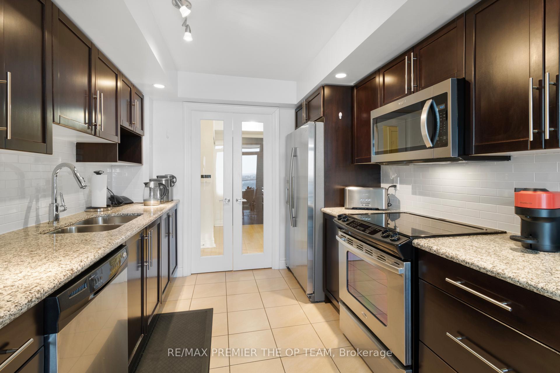 Photo 21 of Unit 1077, 23 Cox Boulevard, Markham, Unionville — HOMEH