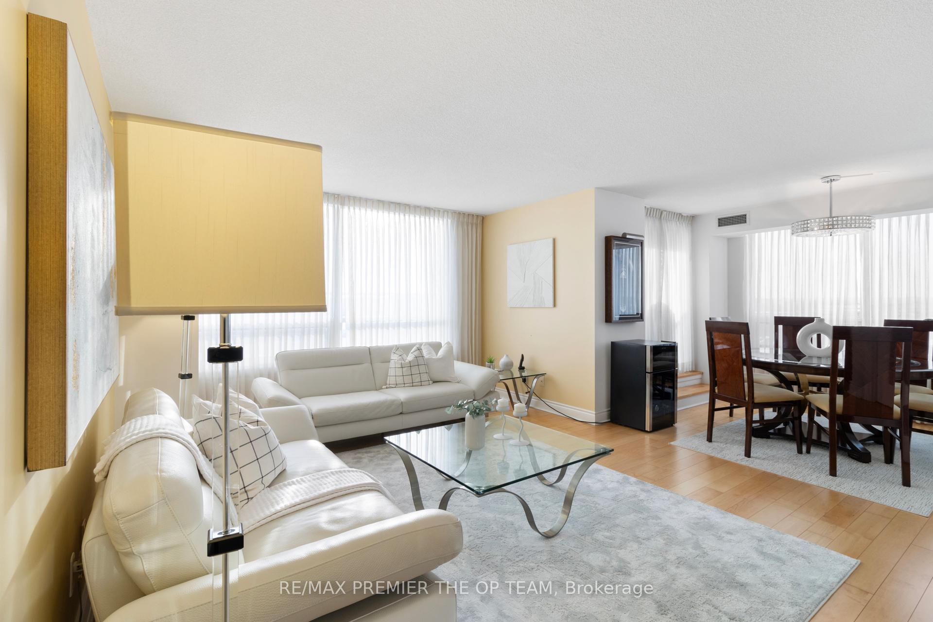 Photo 22 of Unit 1077, 23 Cox Boulevard, Markham, Unionville — HOMEH