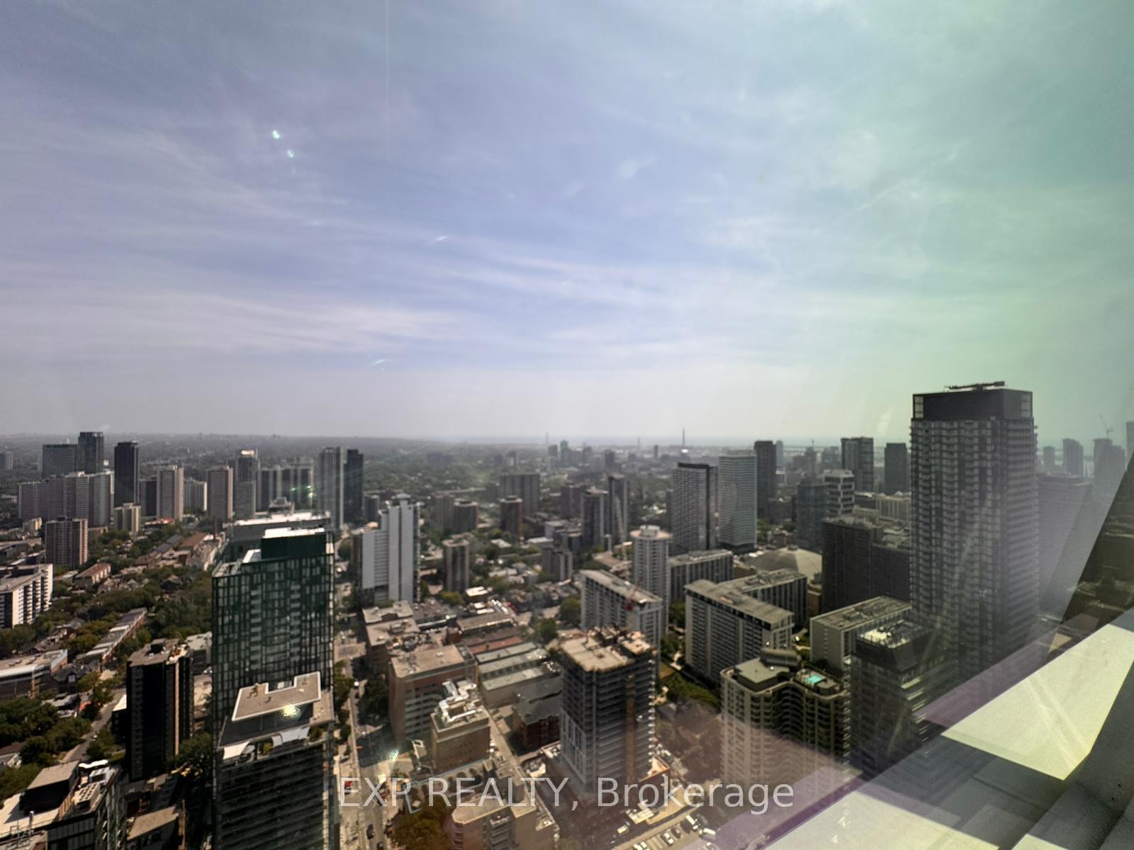 Photo 15 of Unit 5809, 8 Wellesley Street W, Toronto, Bay Street Corridor — HOMEH