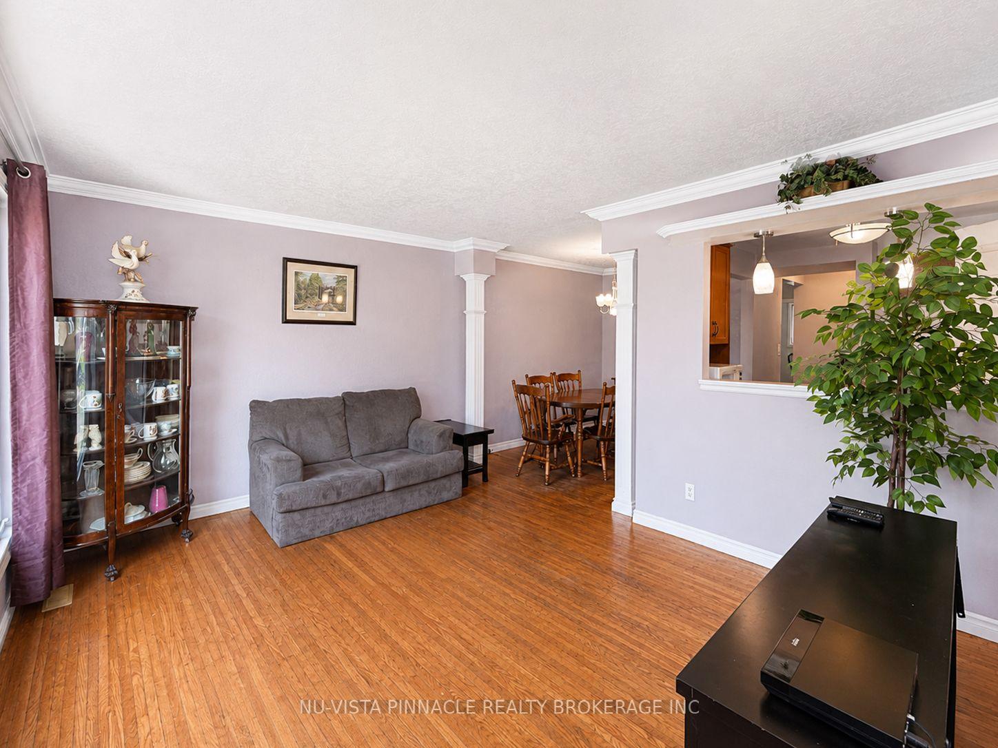 Photo 5 of 15 Gregory Place, St. Thomas — HOMEH