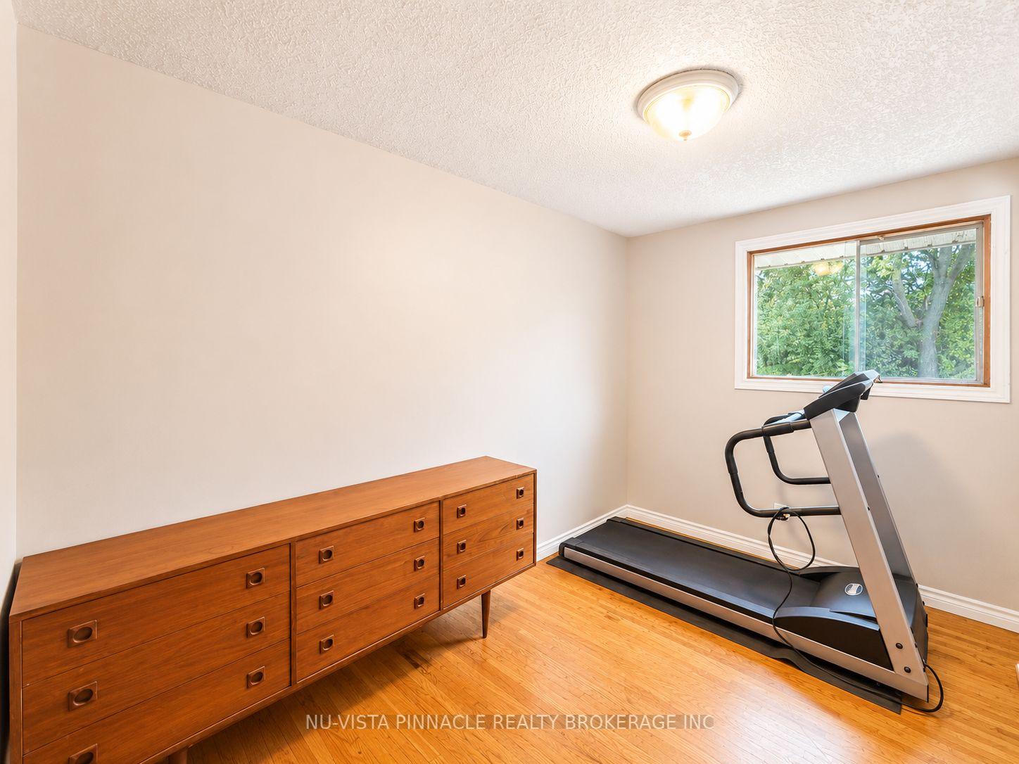 Photo 11 of 15 Gregory Place, St. Thomas — HOMEH